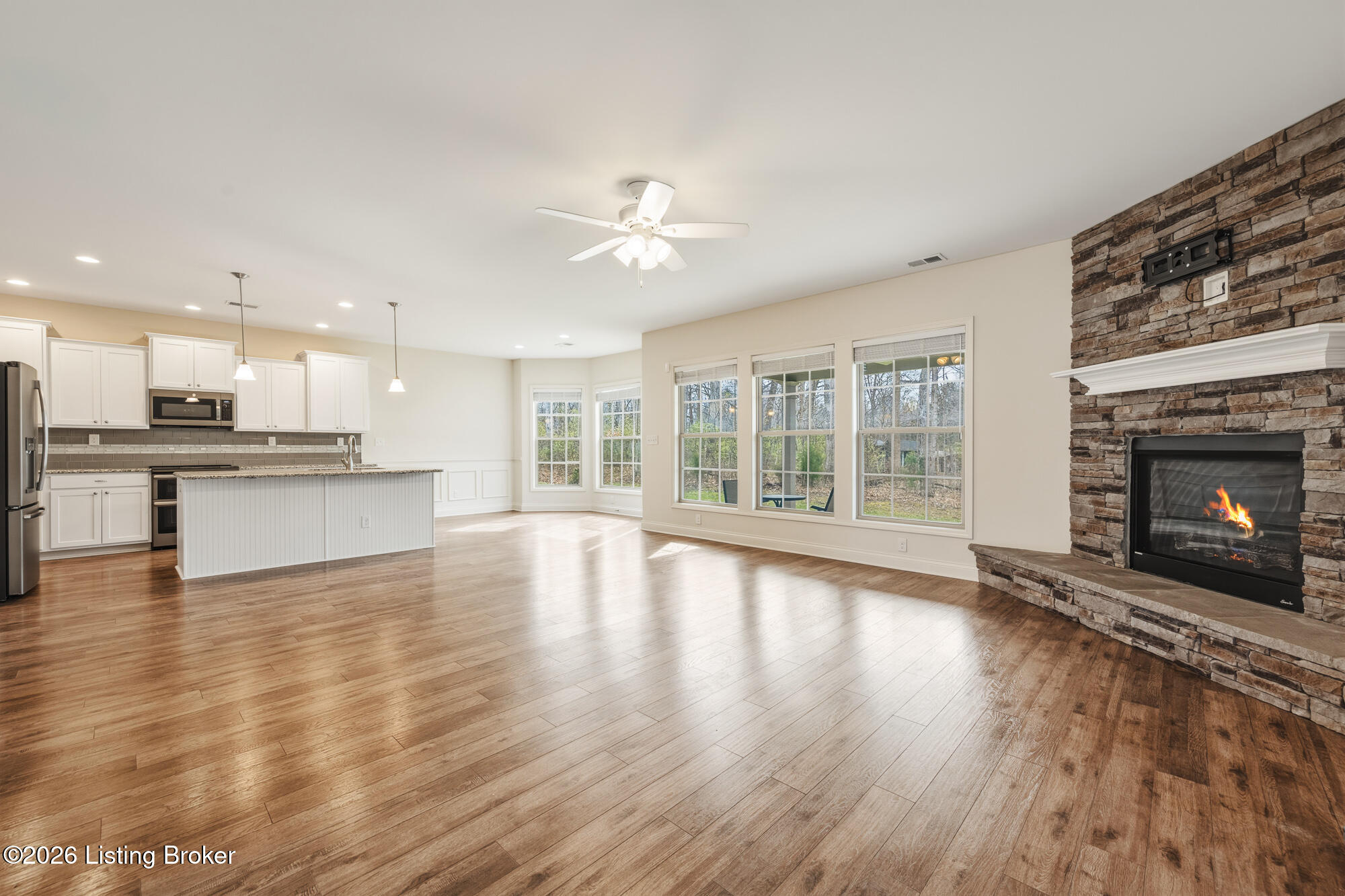 543 Wooded Falls Rd