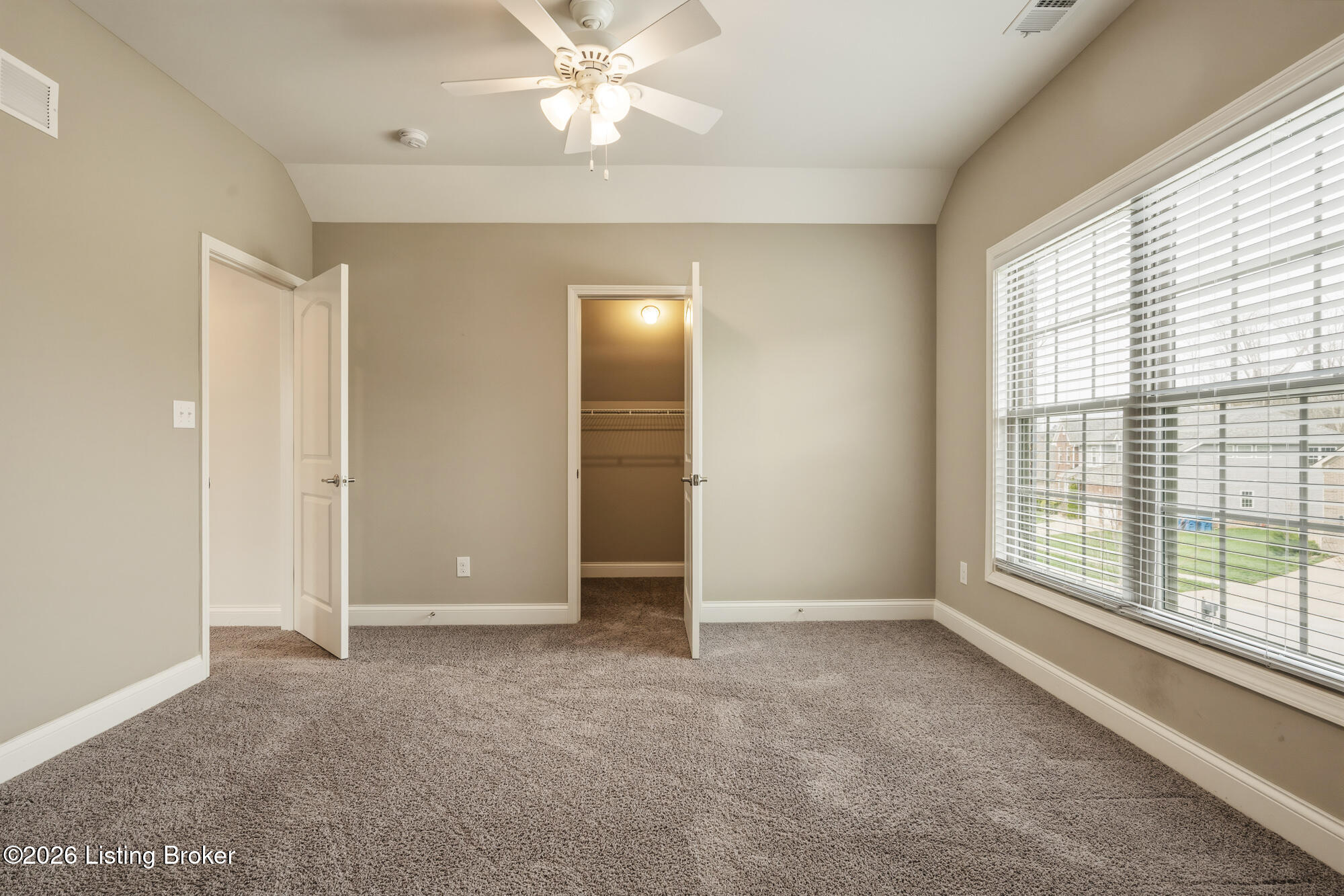 543 Wooded Falls Rd