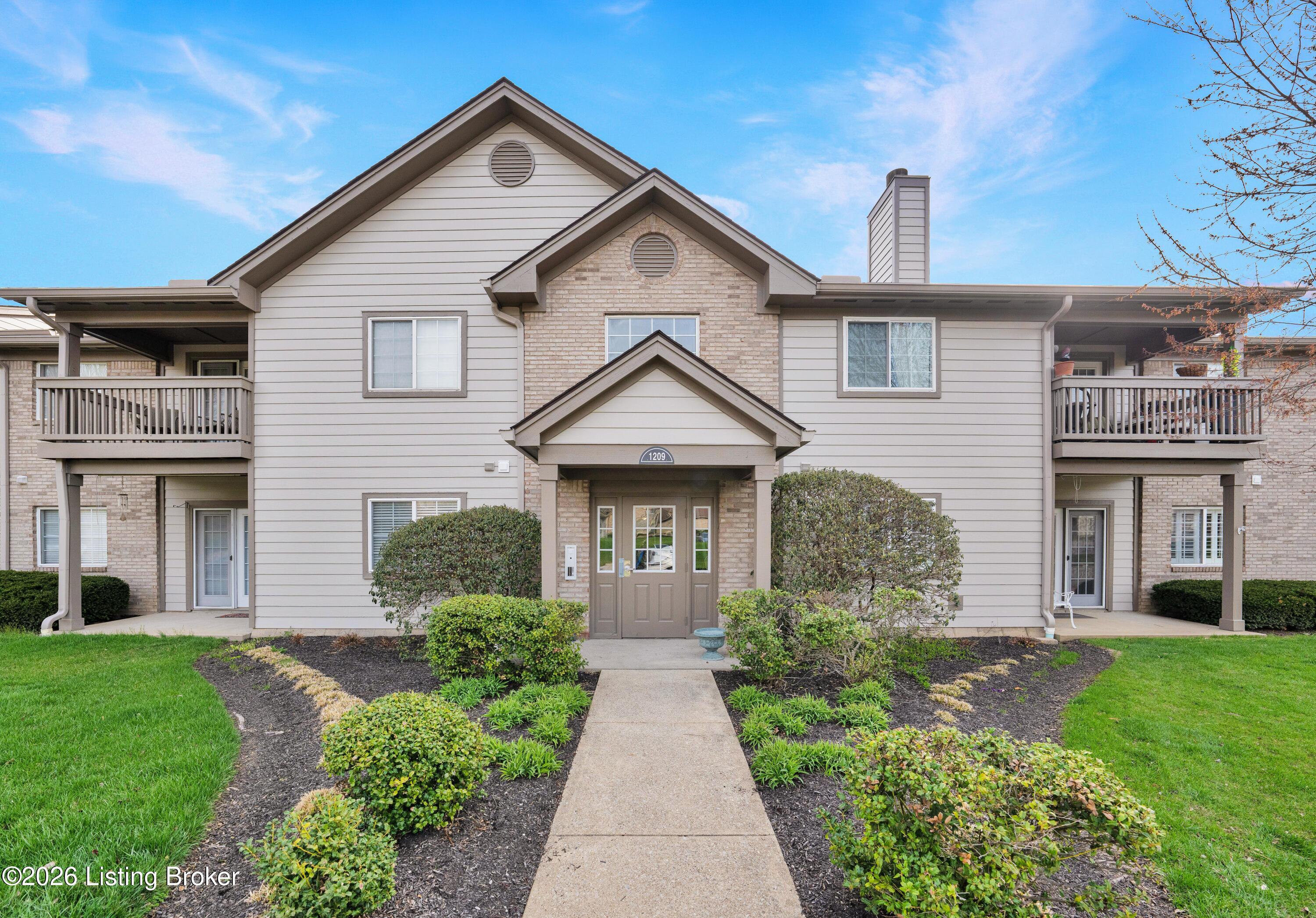 1209 Taxus Top Ln 102