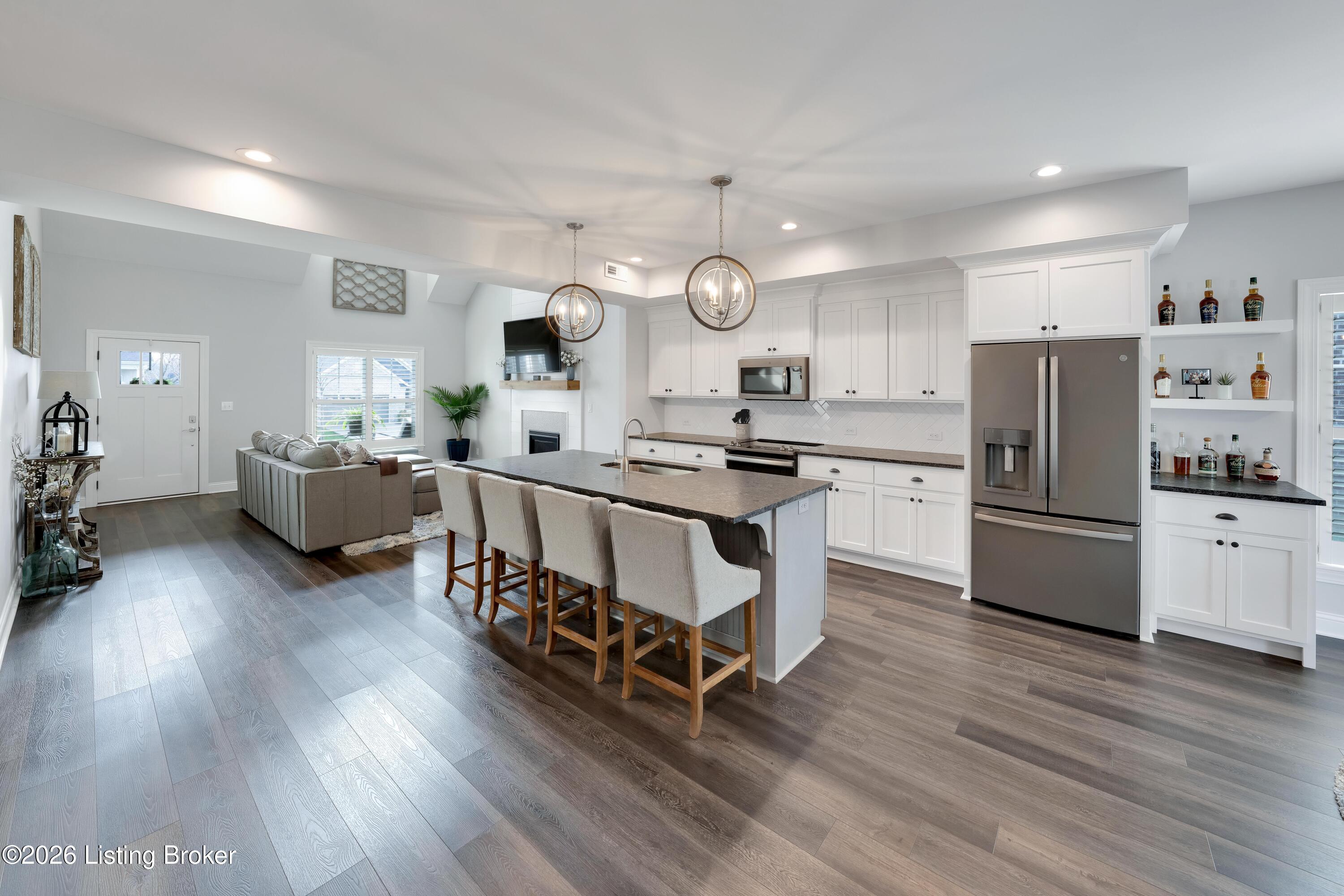 12102 Cypress Ridge Dr