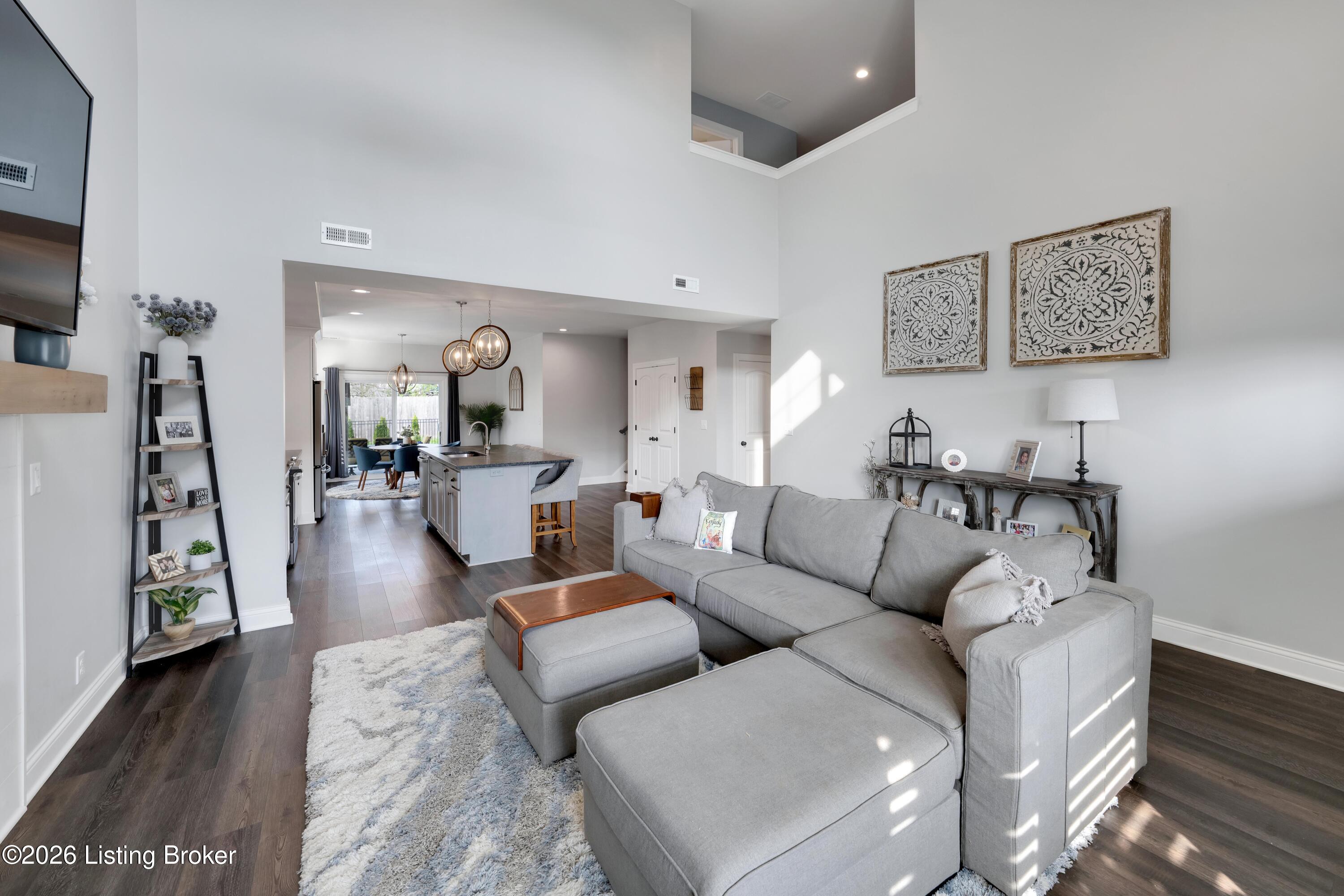 12102 Cypress Ridge Dr