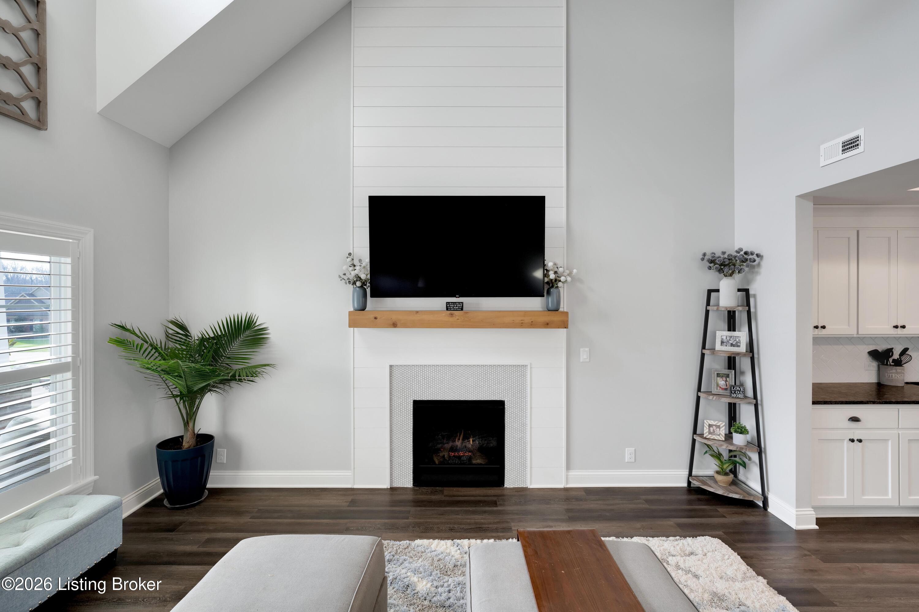 12102 Cypress Ridge Dr