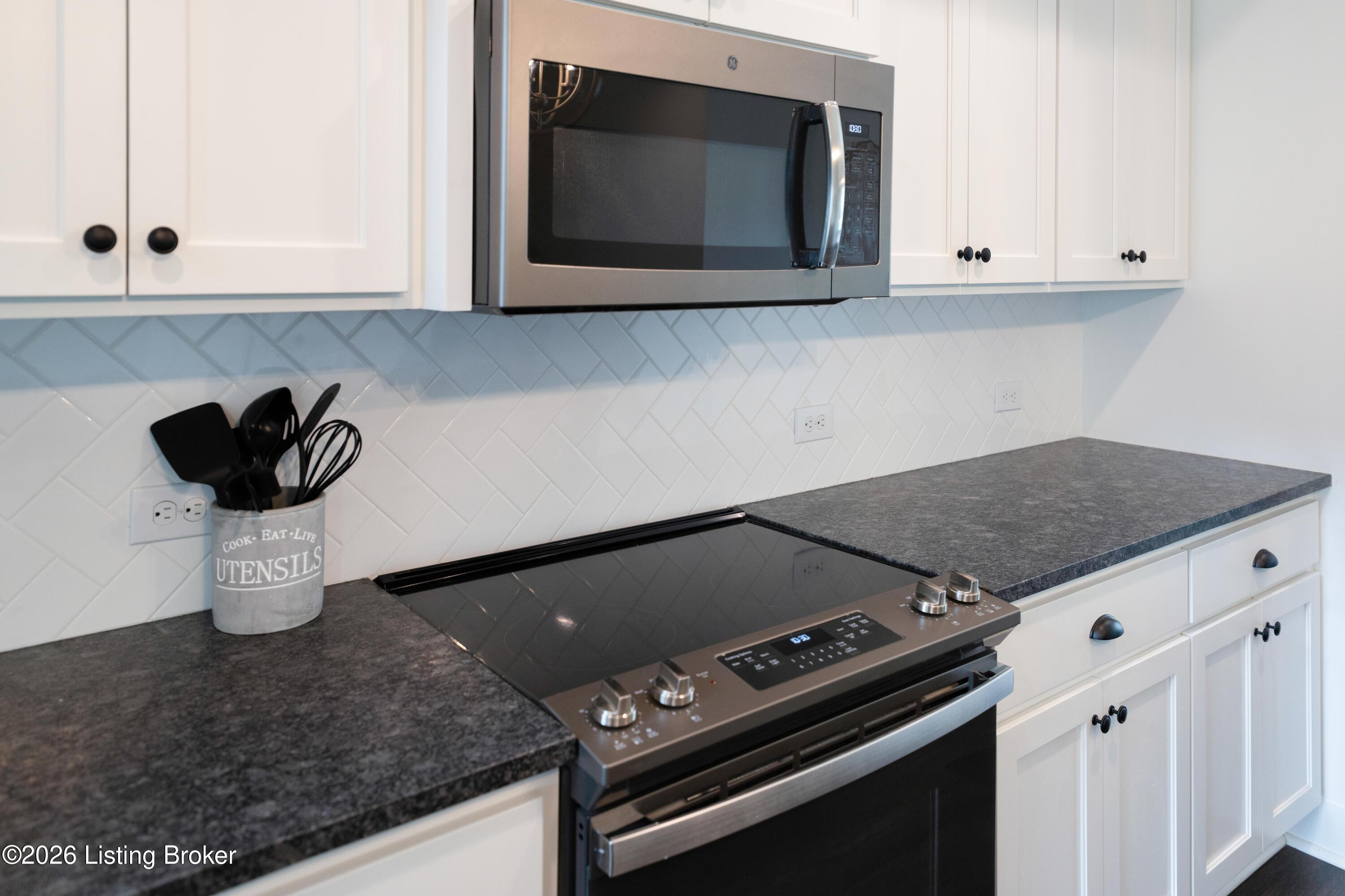 12102 Cypress Ridge Dr