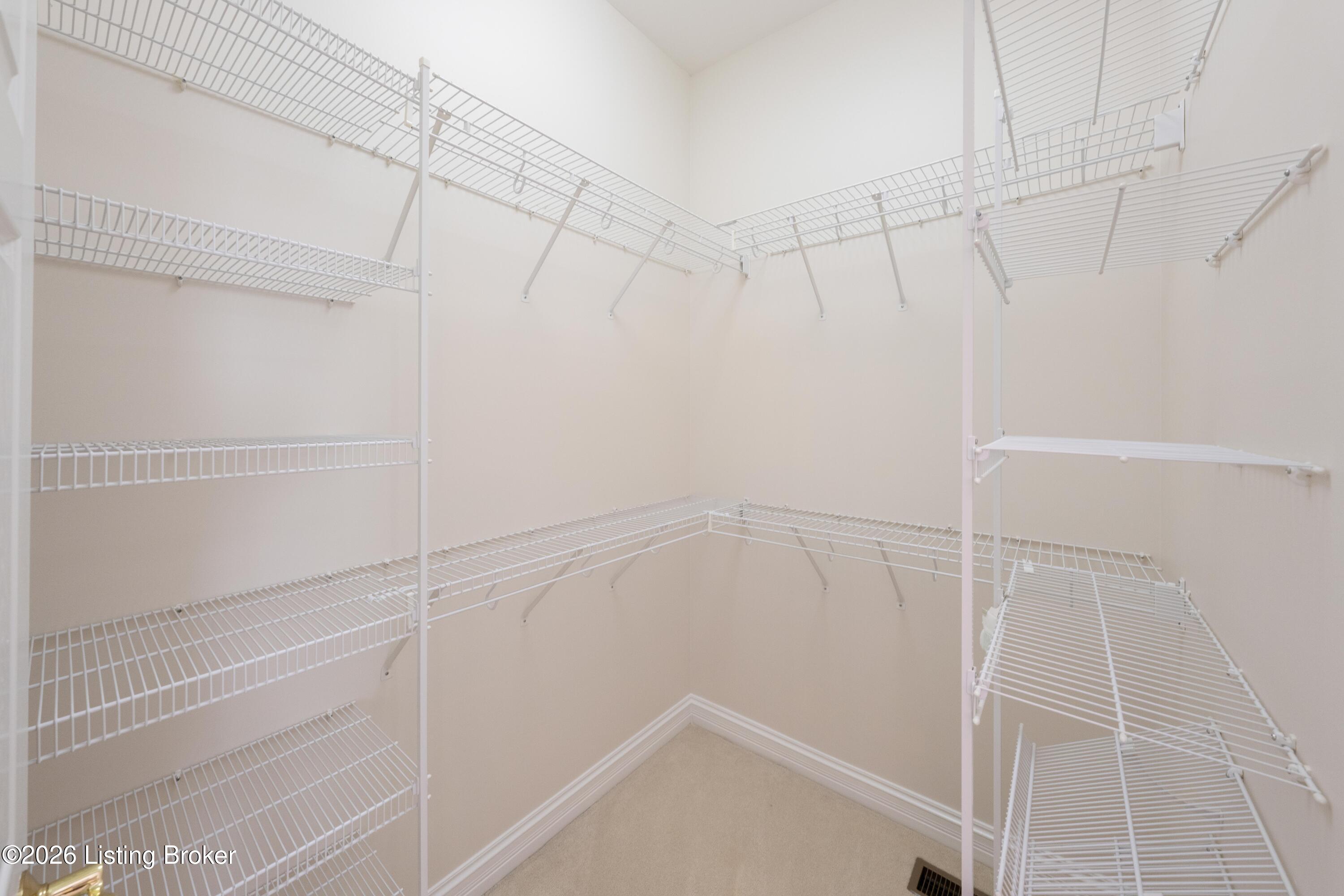 10730 Worthington Ln