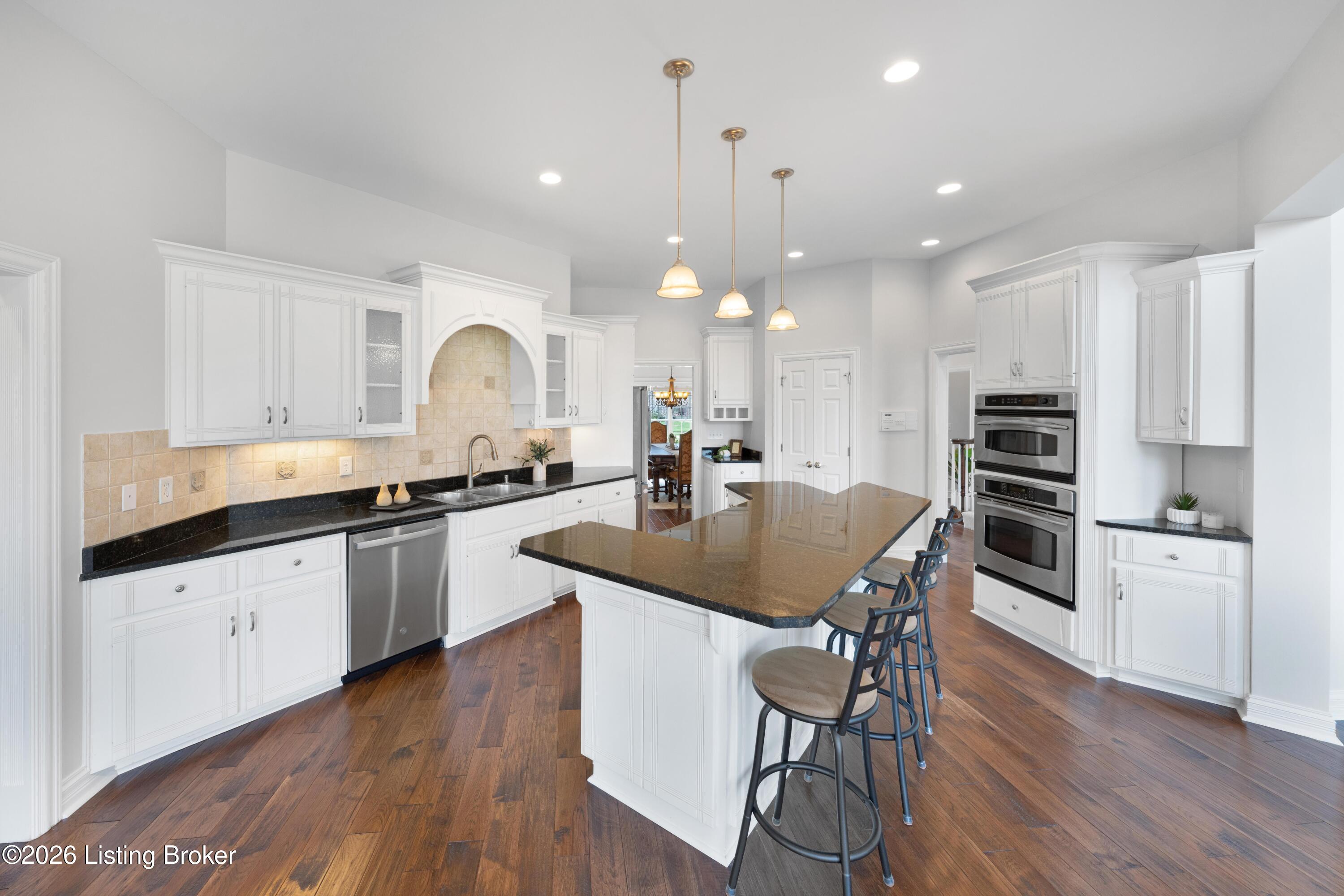 10730 Worthington Ln