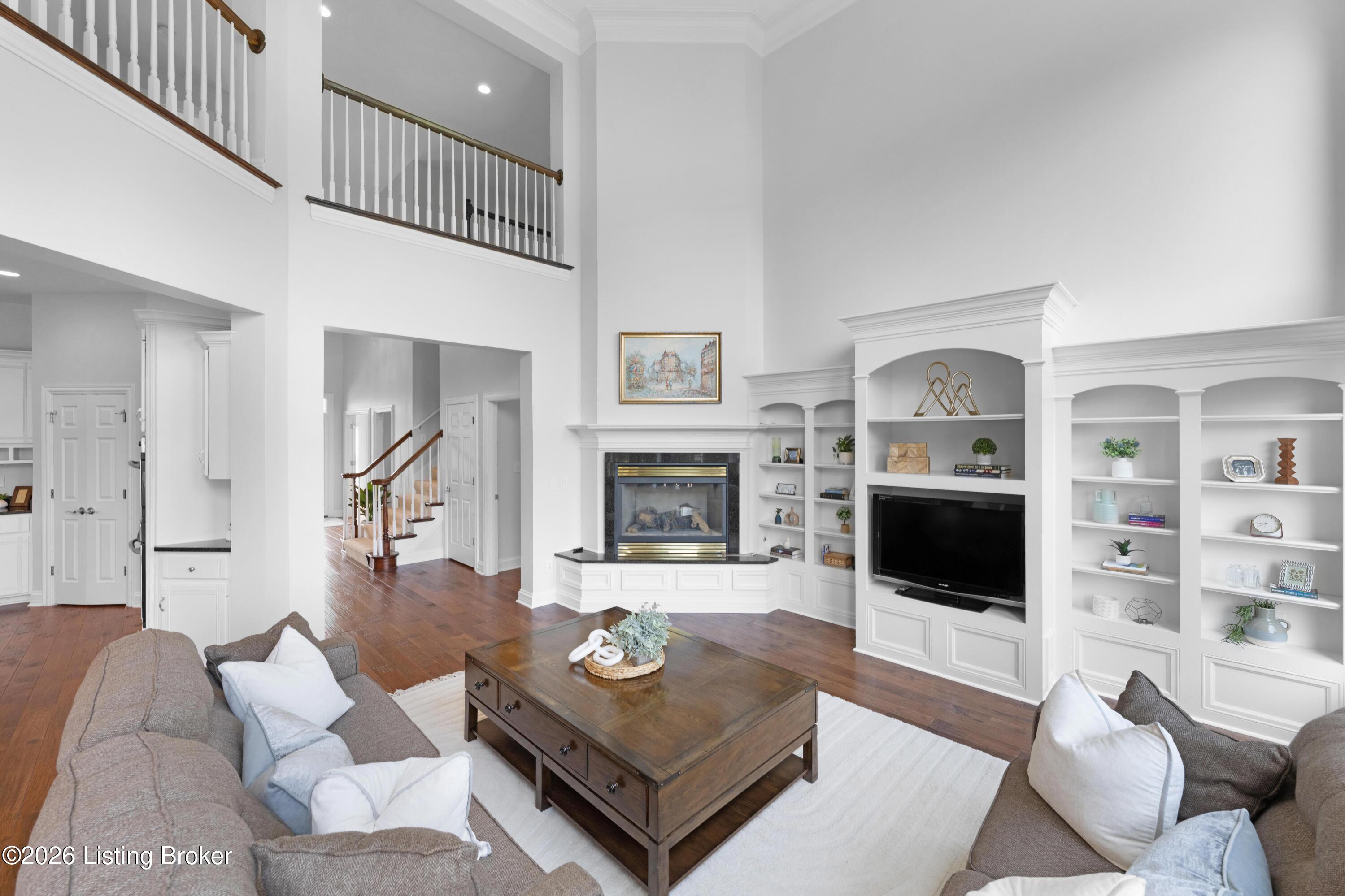 10730 Worthington Ln