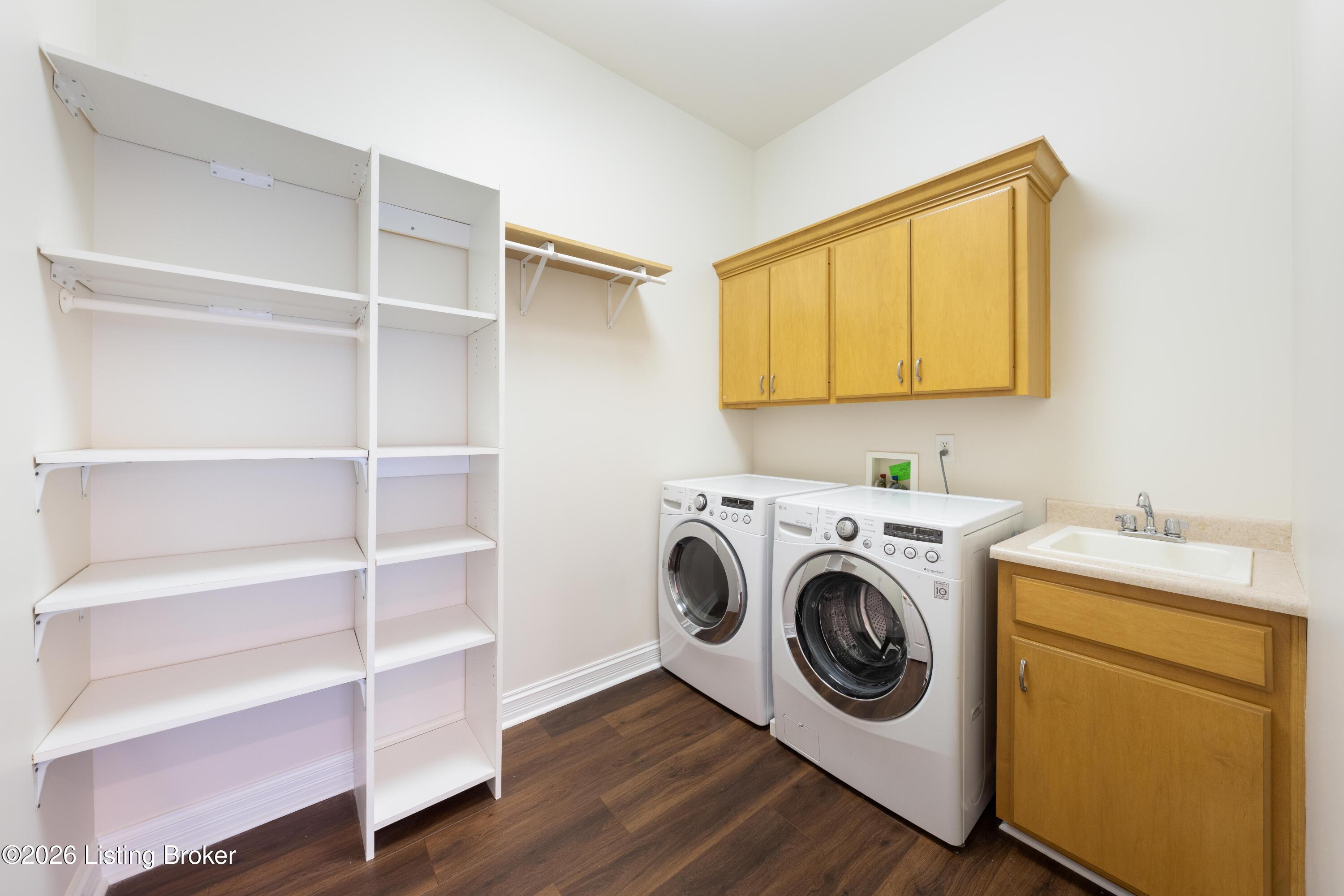 10730 Worthington Ln