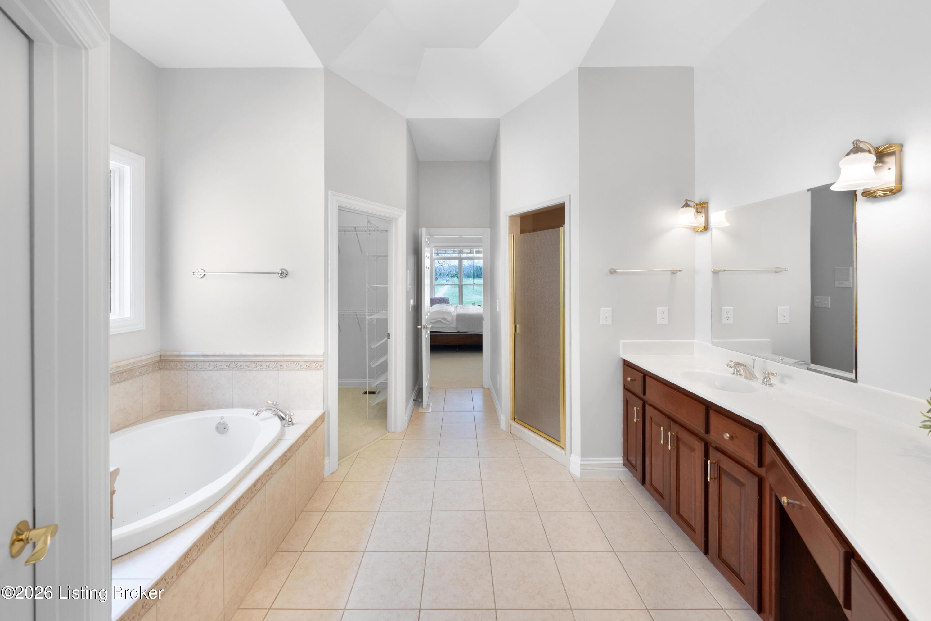 10730 Worthington Ln