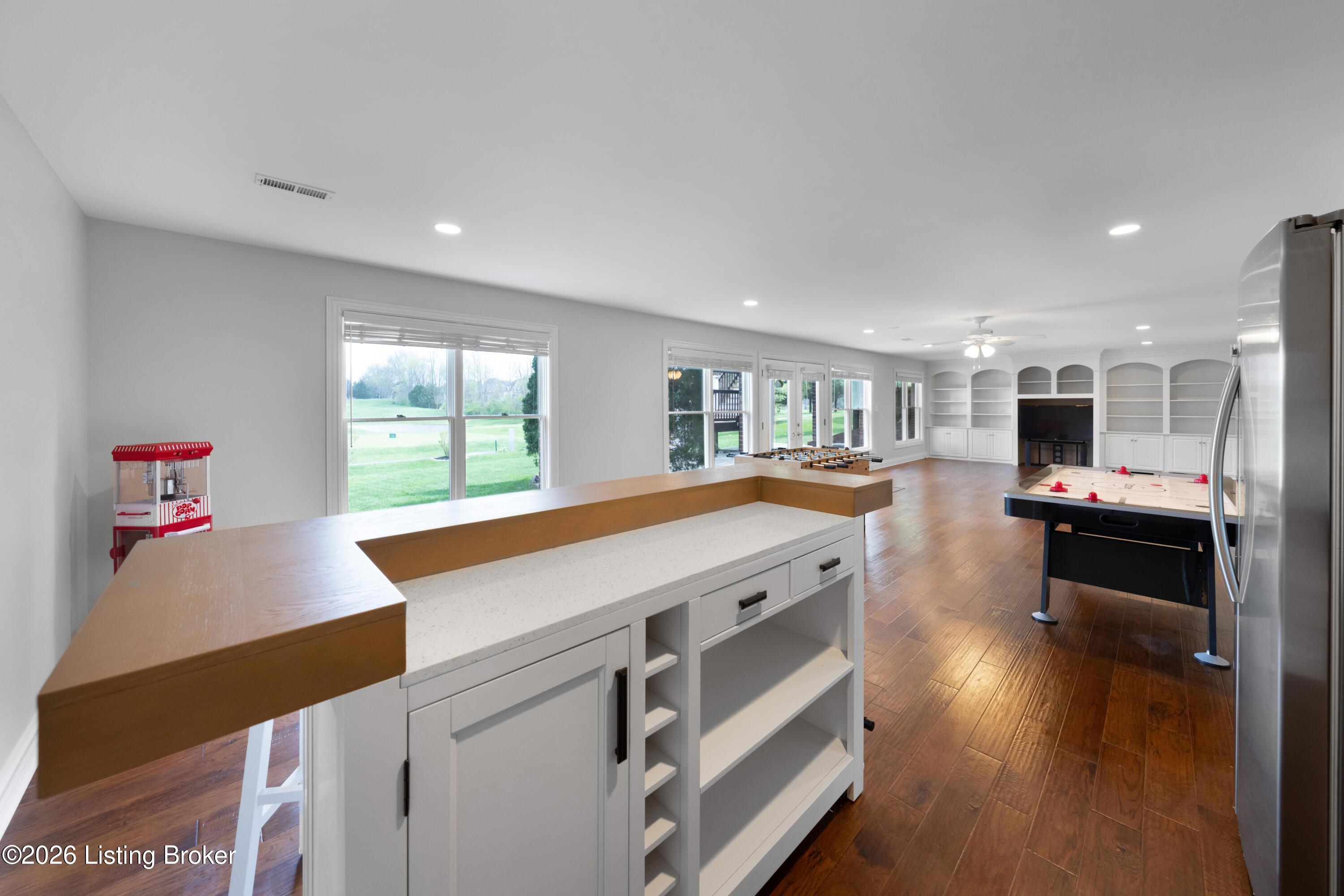 10730 Worthington Ln