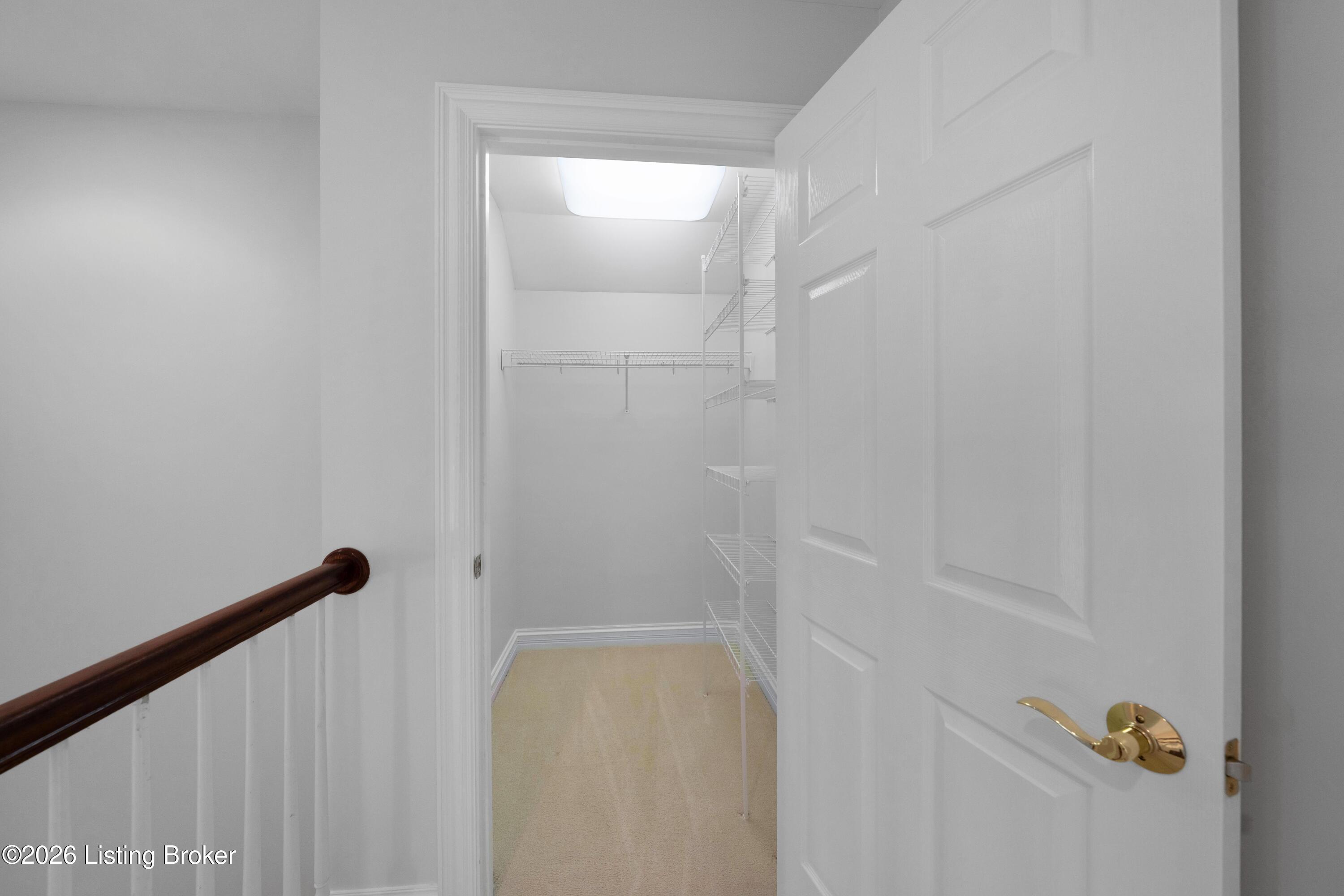 10730 Worthington Ln