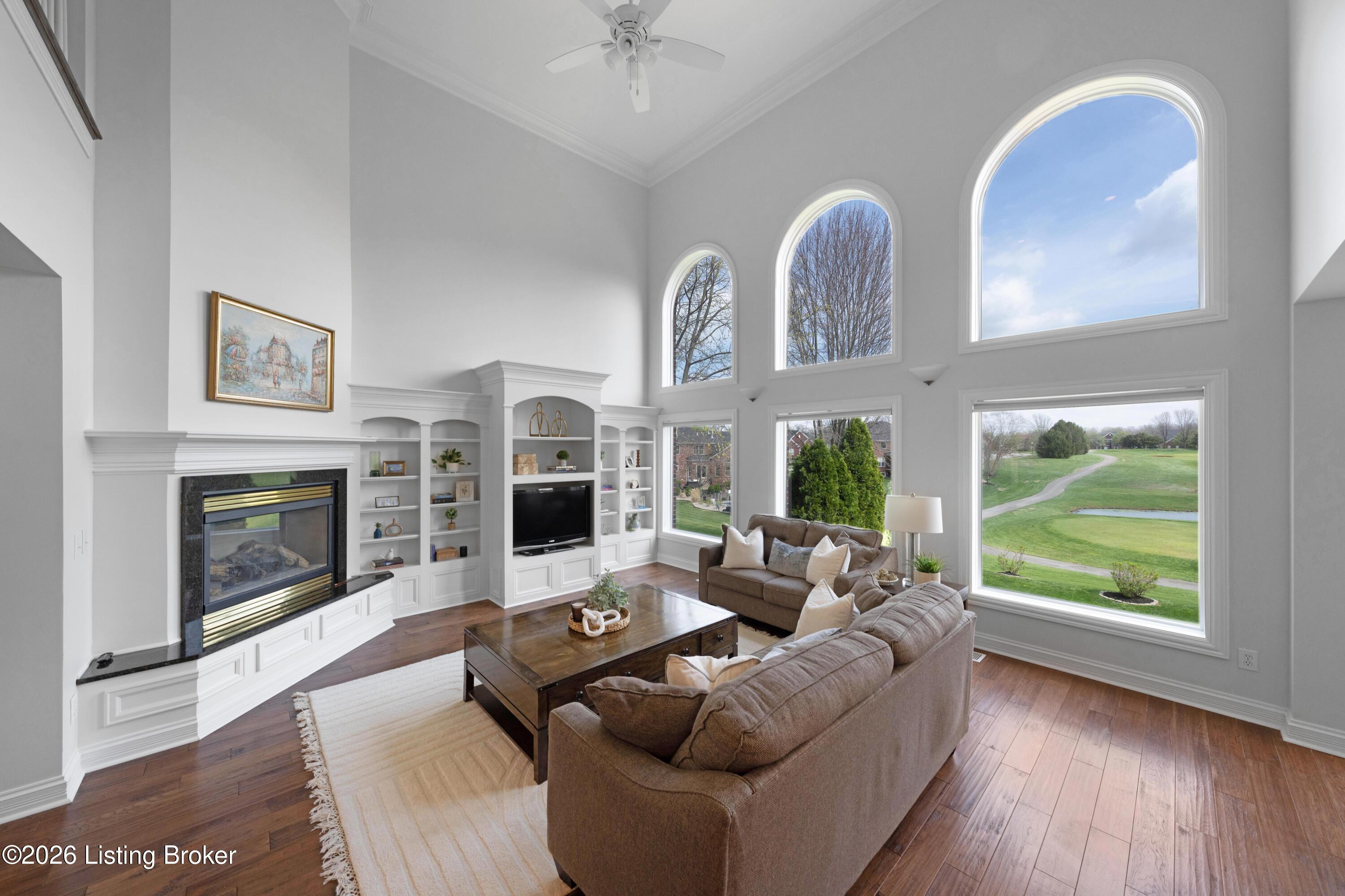 10730 Worthington Ln