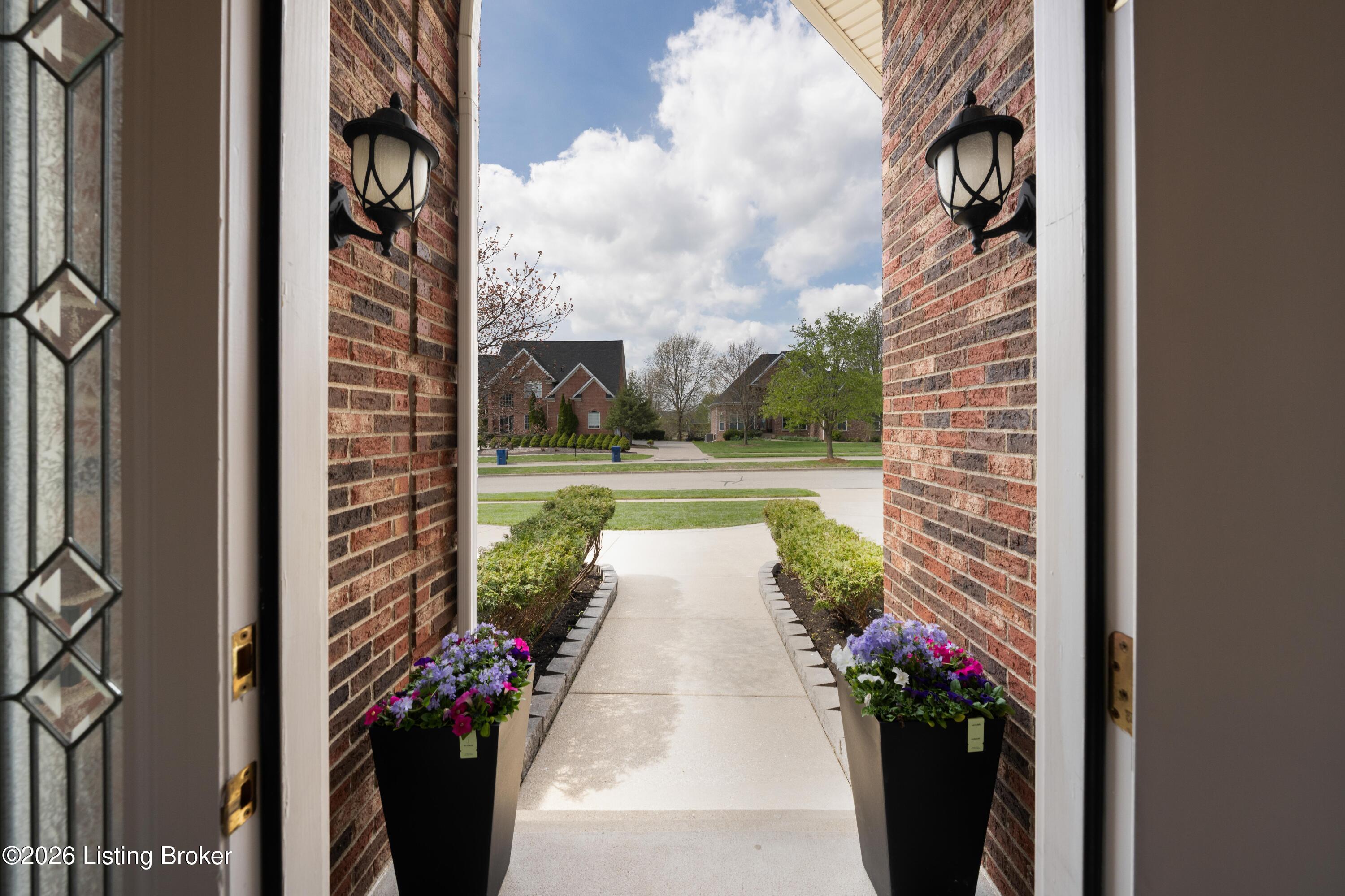 10730 Worthington Ln