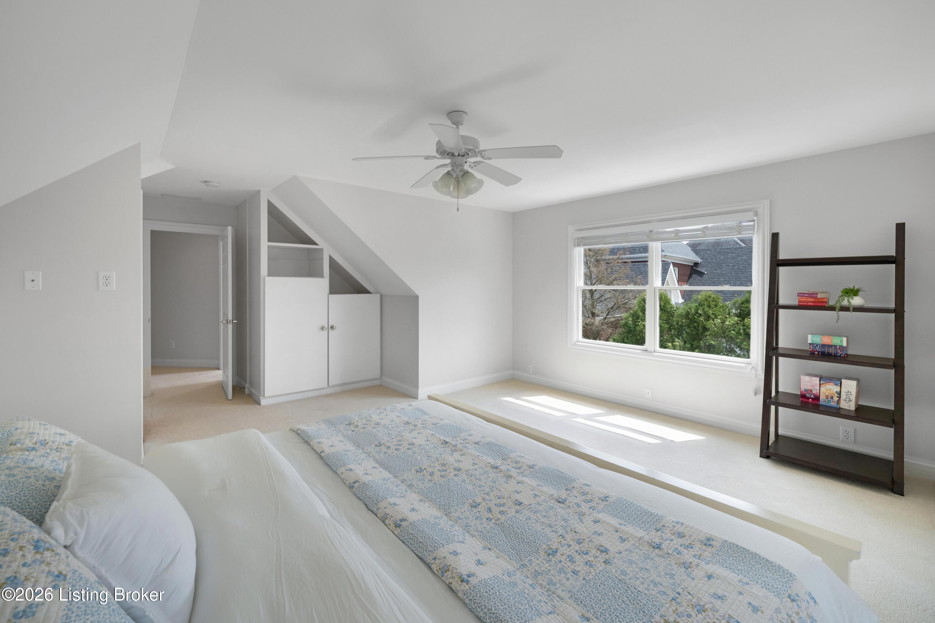 10730 Worthington Ln