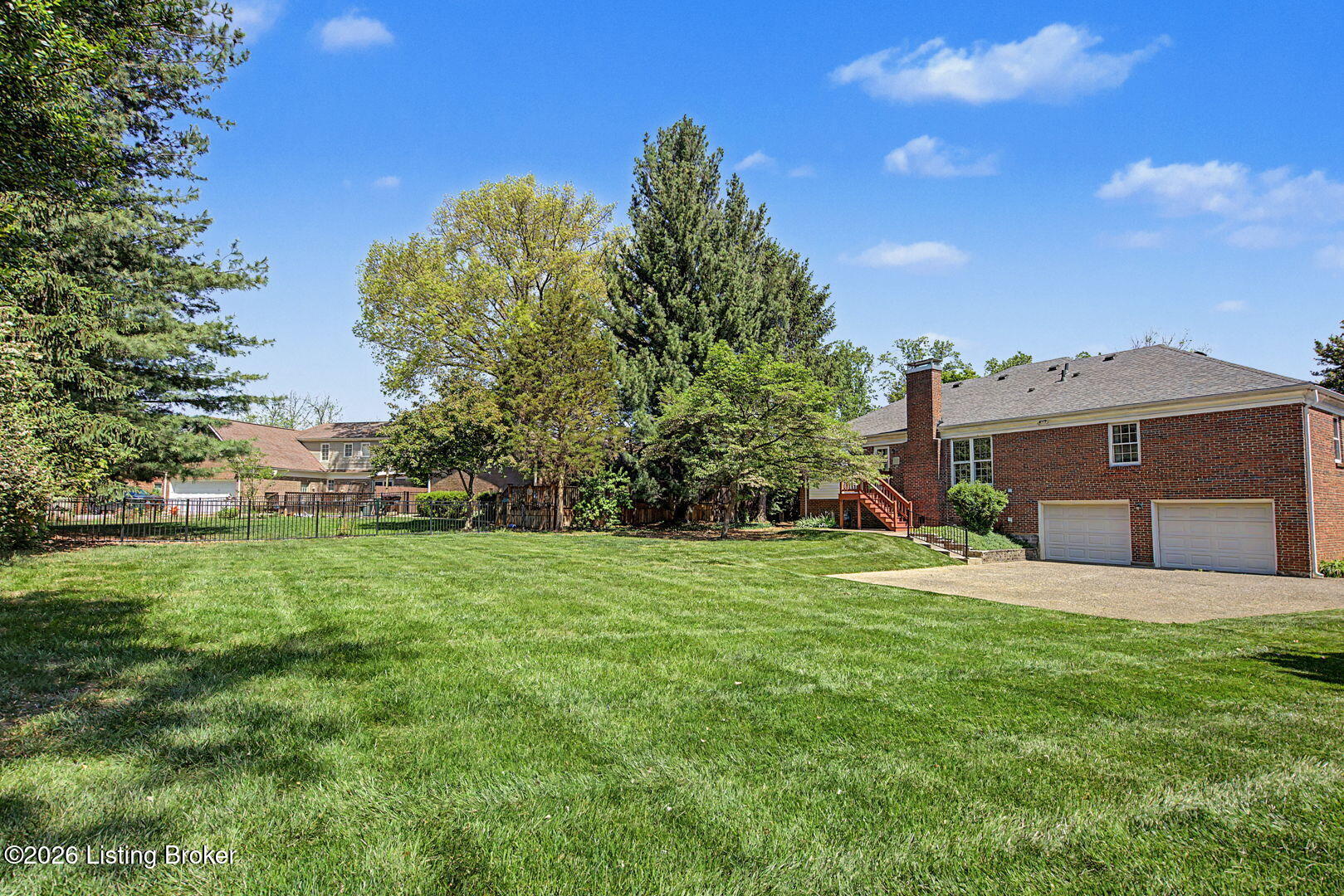 3217 Broeck Pointe Cir