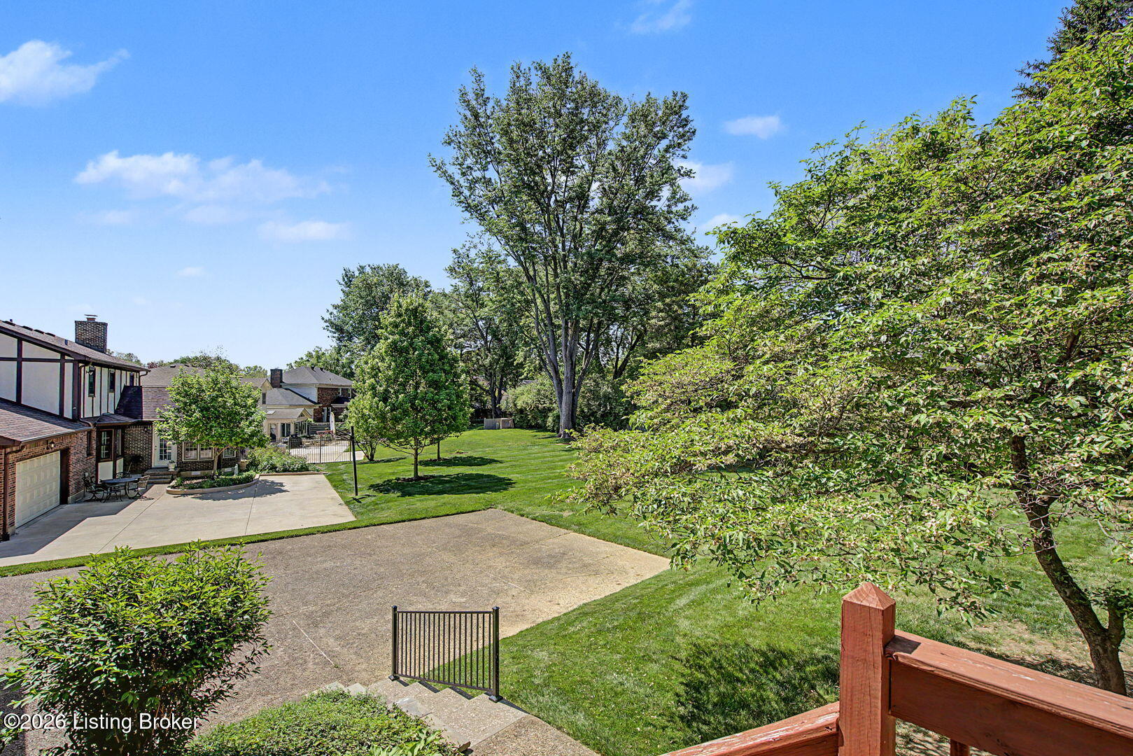 3217 Broeck Pointe Cir