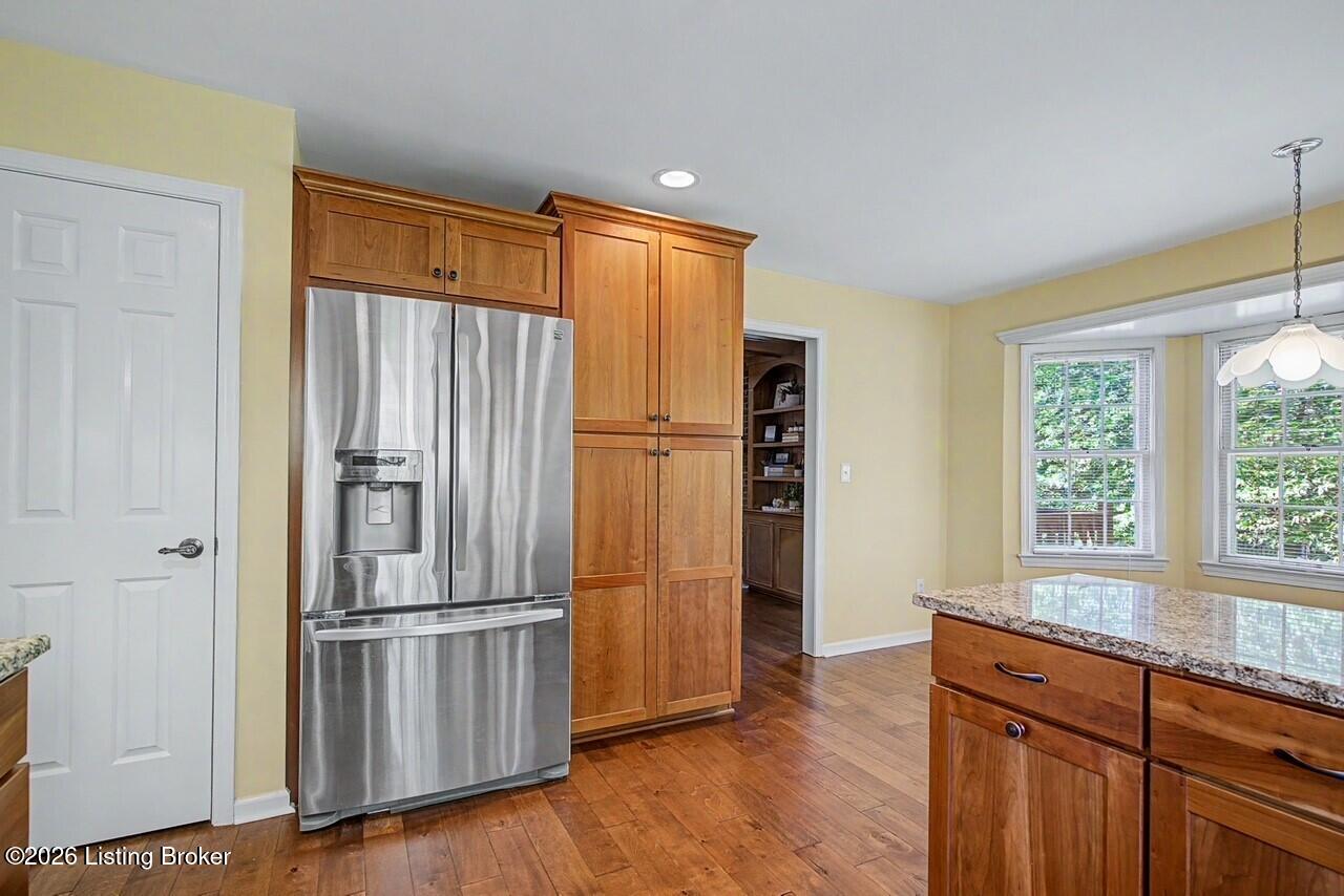 3217 Broeck Pointe Cir