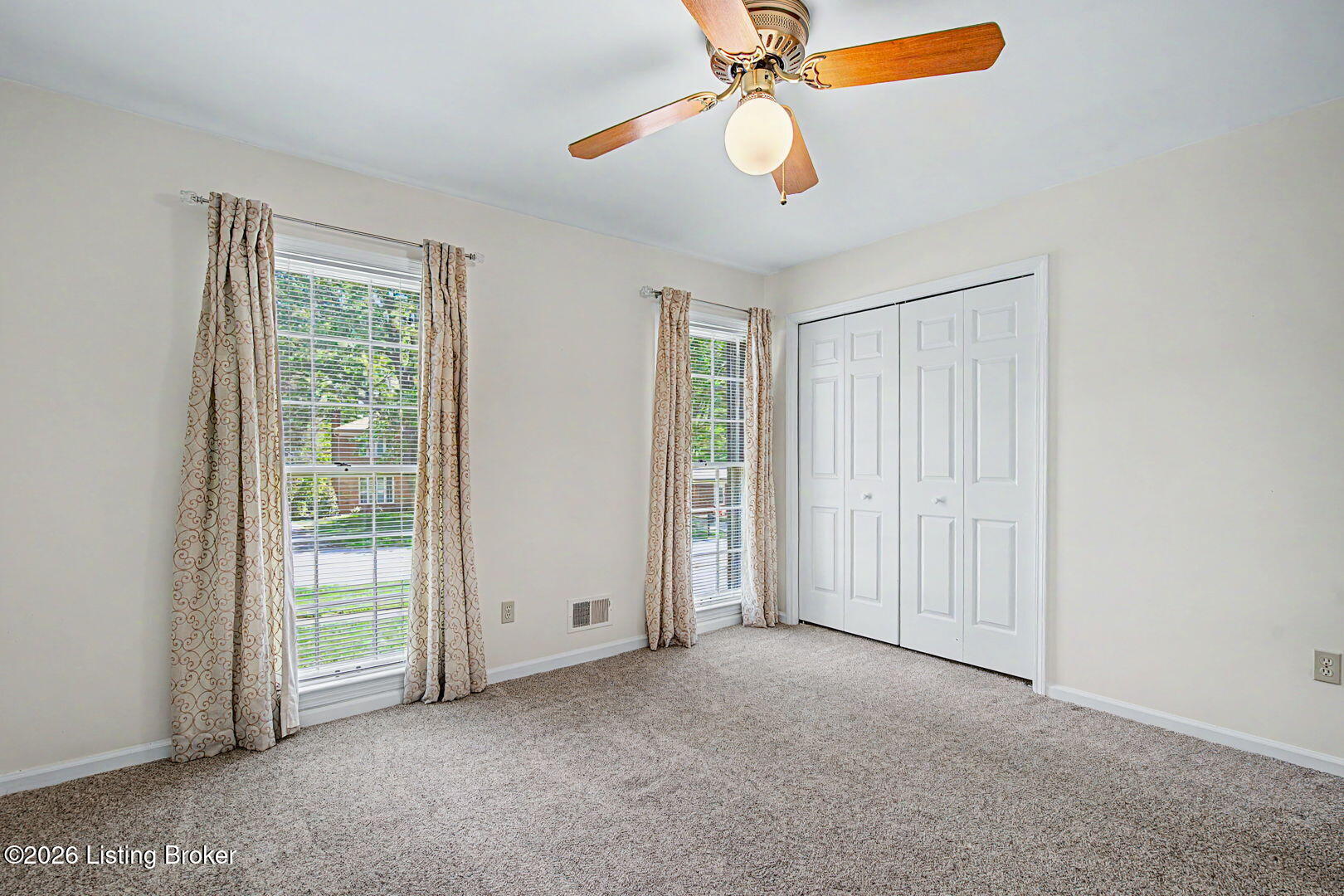 3217 Broeck Pointe Cir