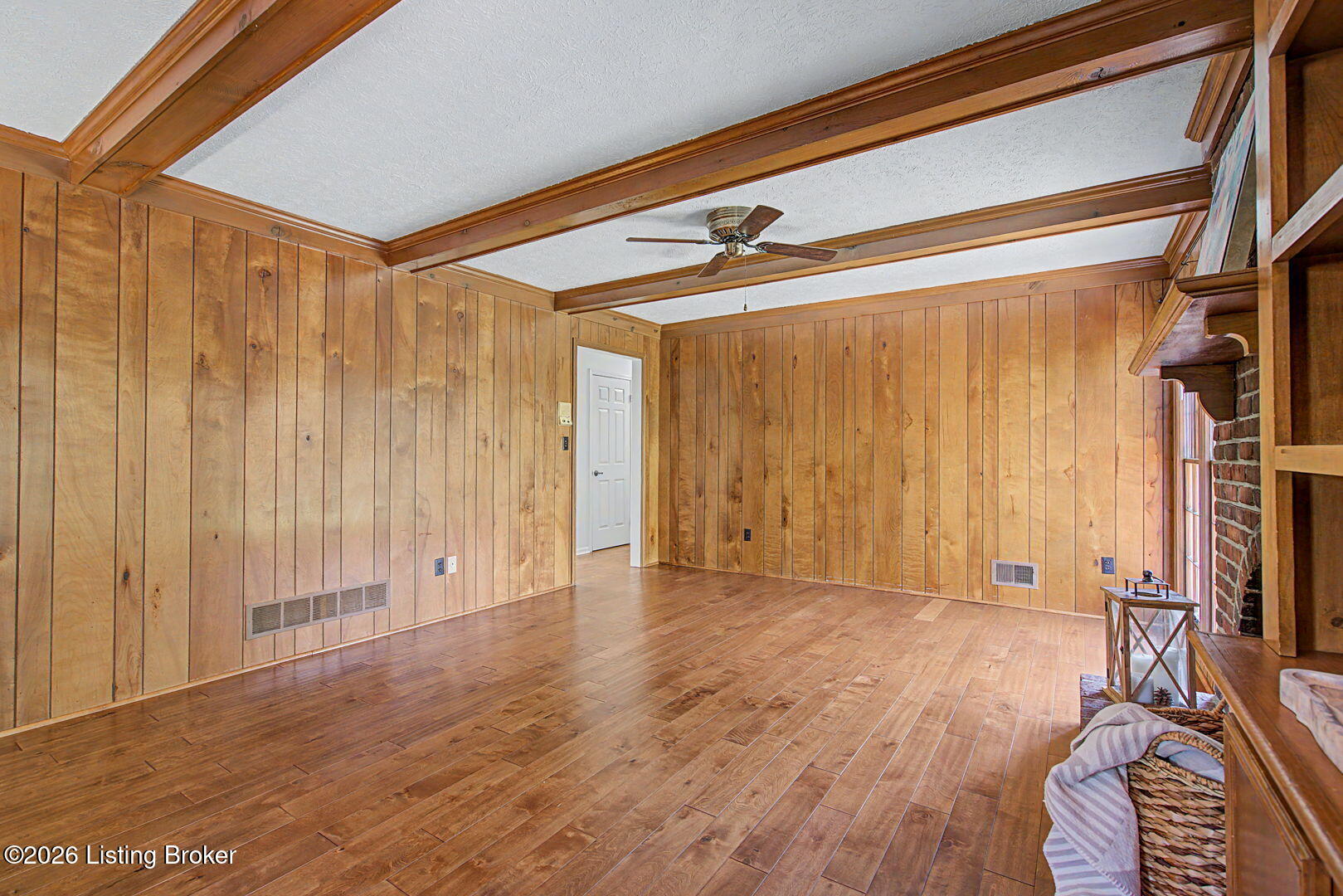 3217 Broeck Pointe Cir