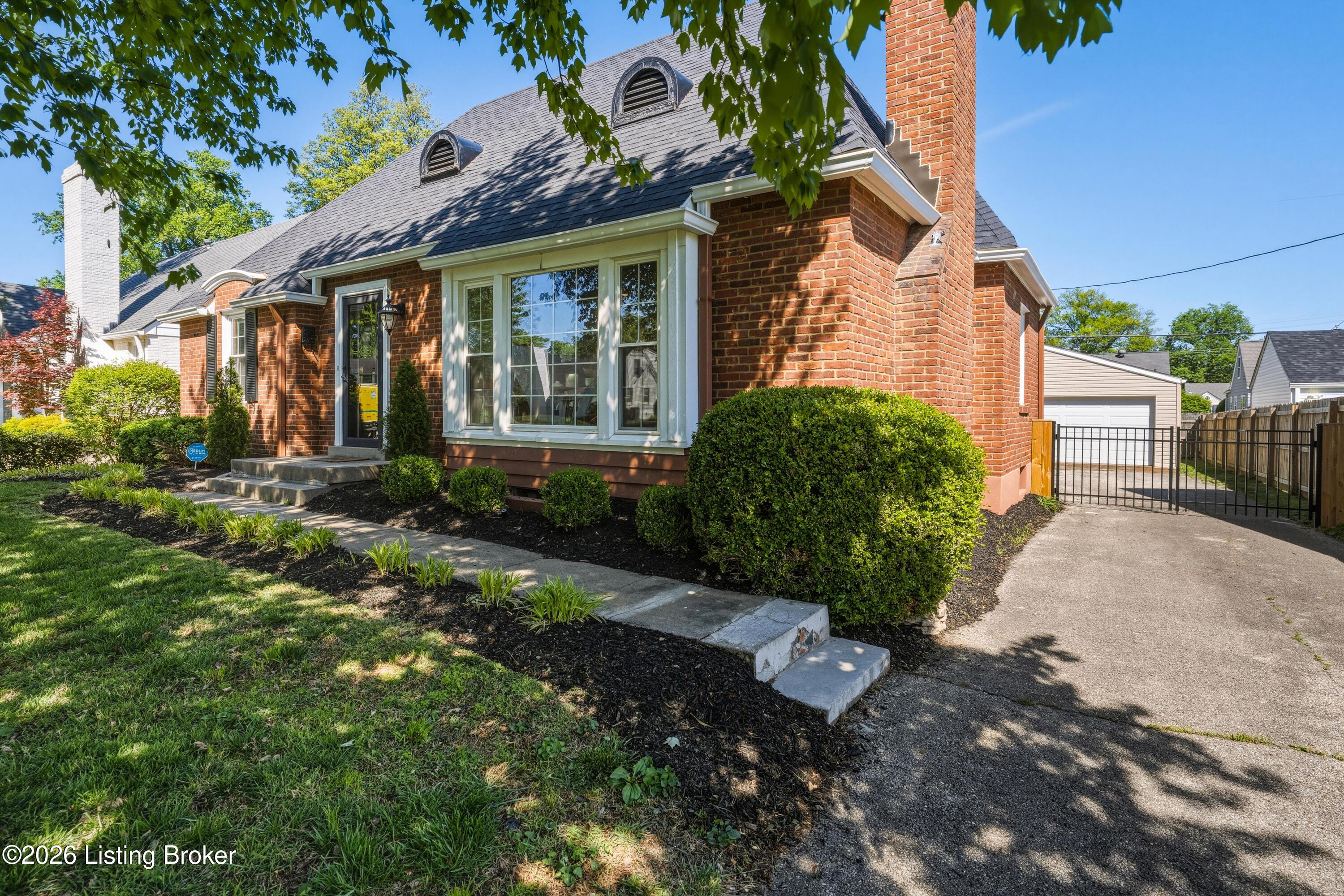 203 Don Allen Rd