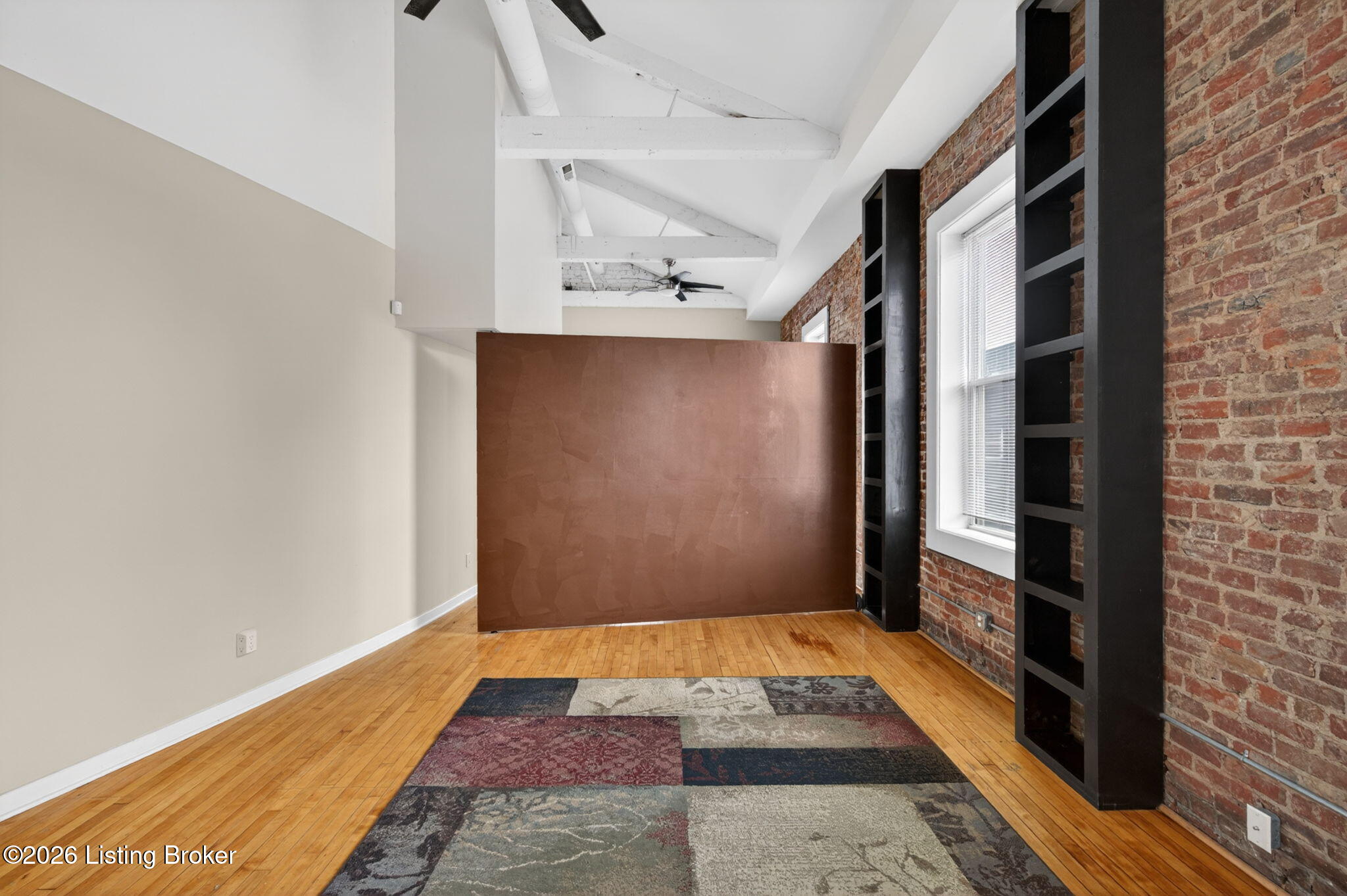 221 S Hancock St B