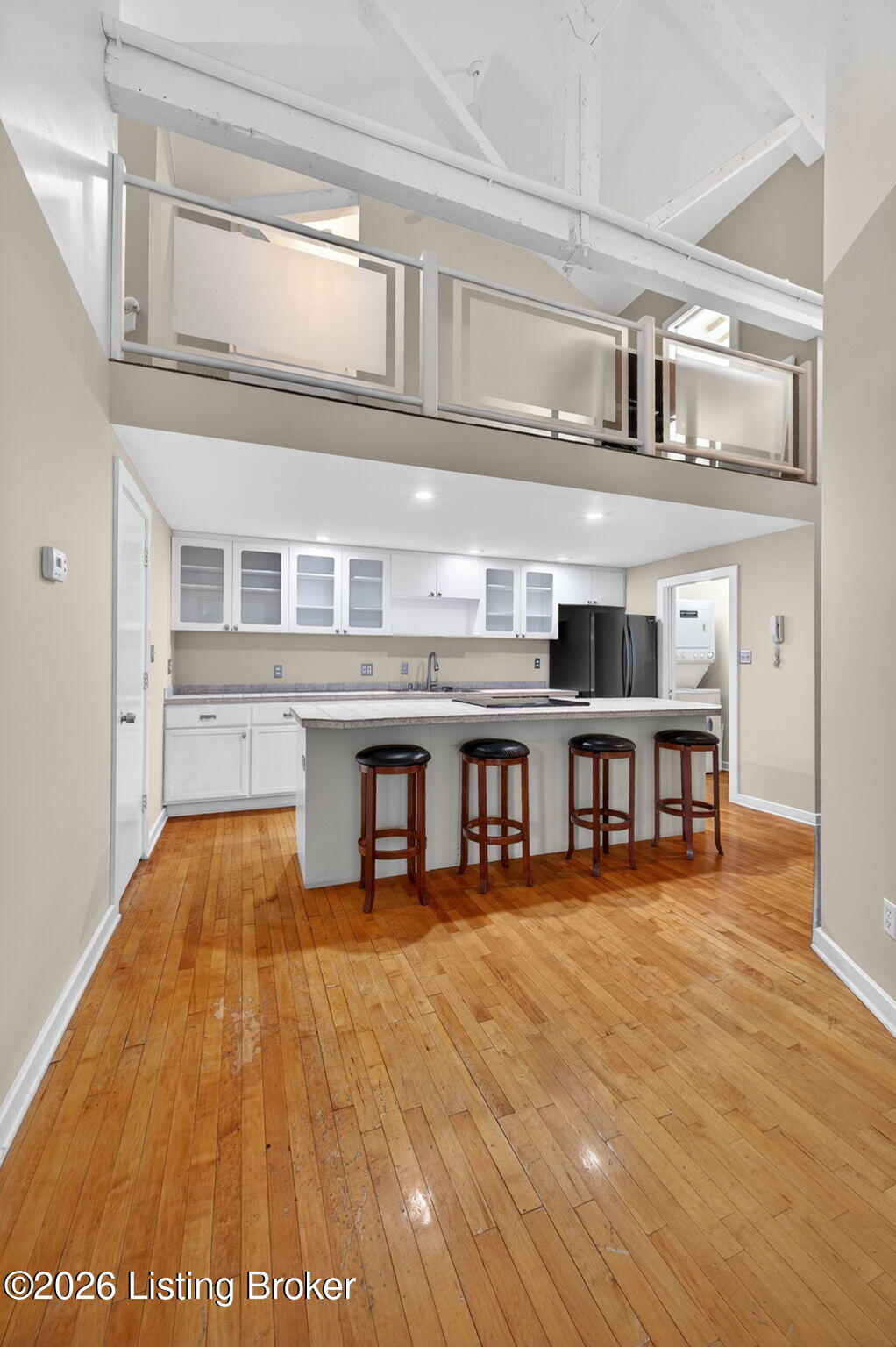 221 S Hancock St B