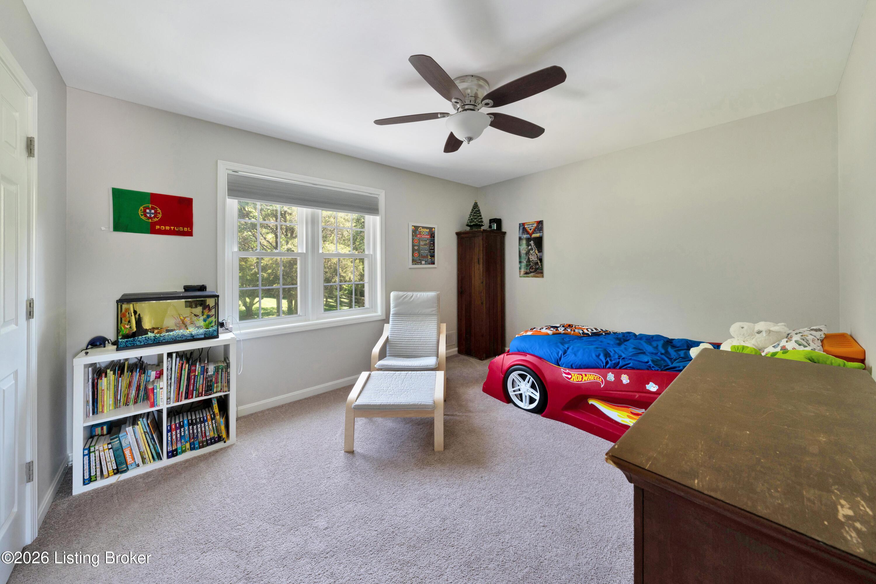 7415 Cambridge Dr