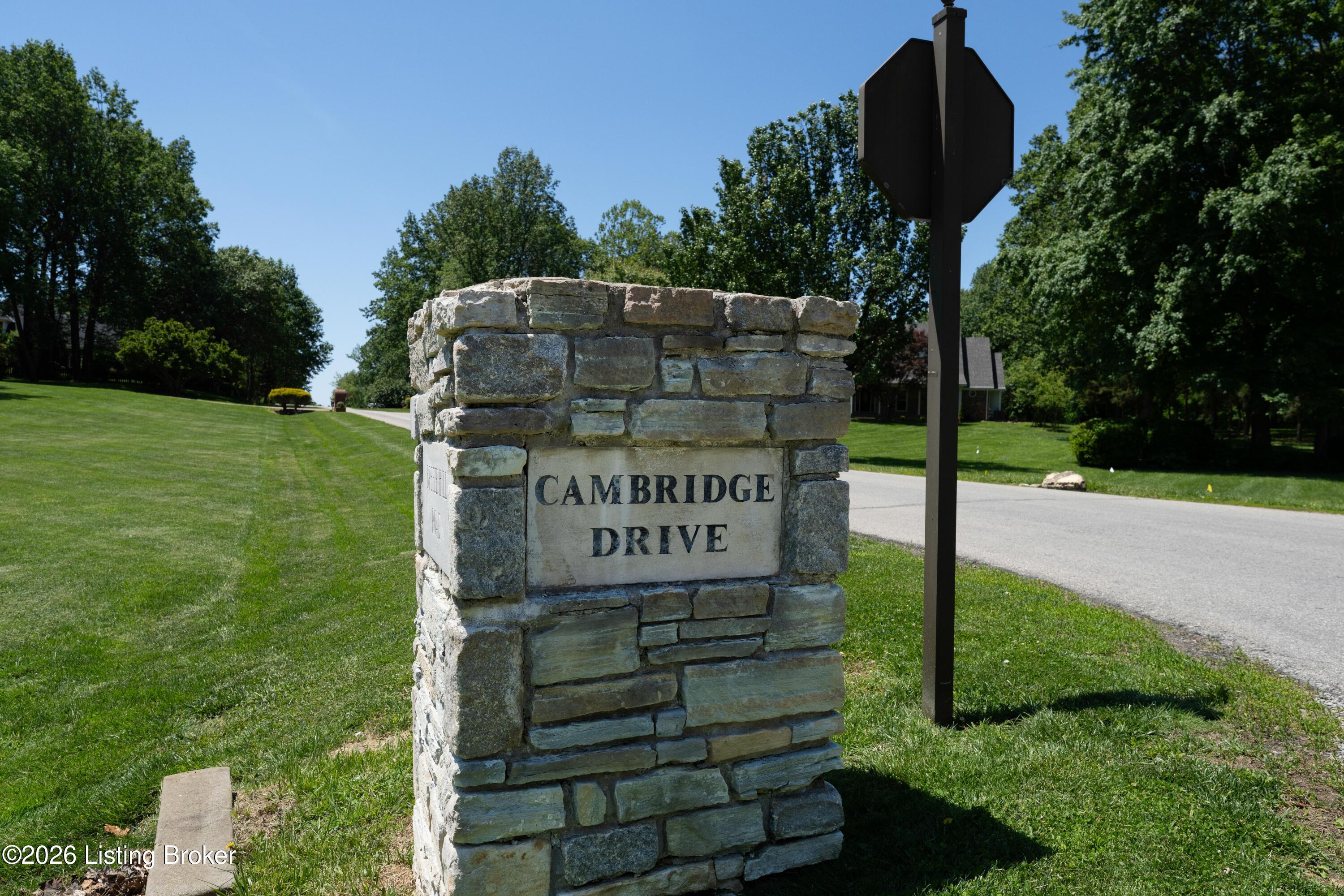 7415 Cambridge Dr