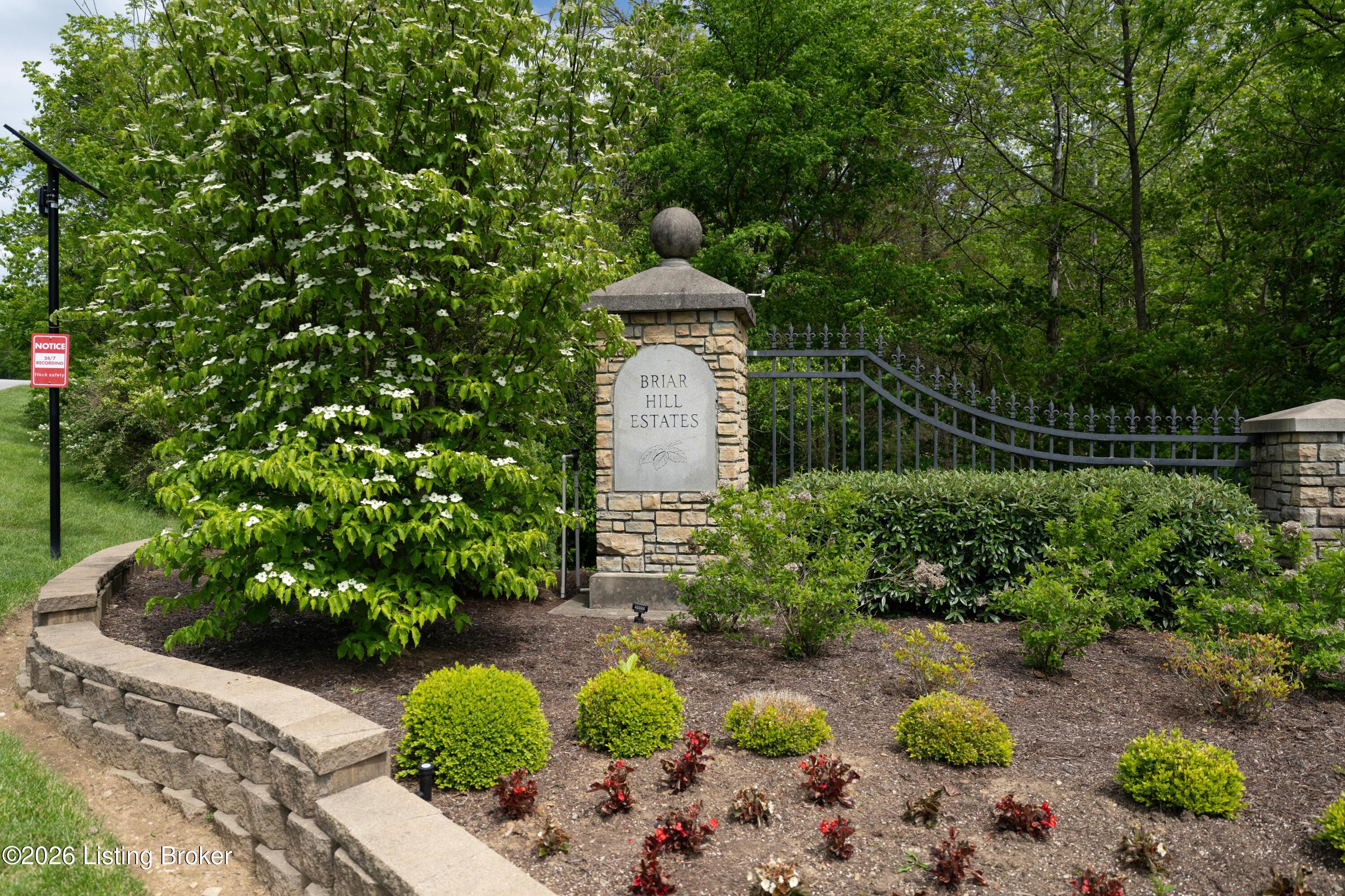 7415 Cambridge Dr