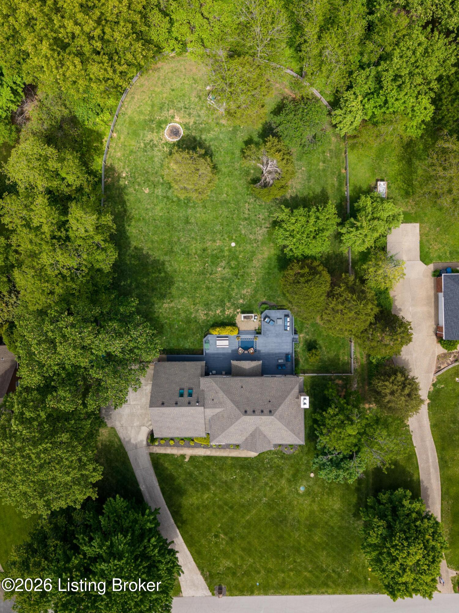 7415 Cambridge Dr
