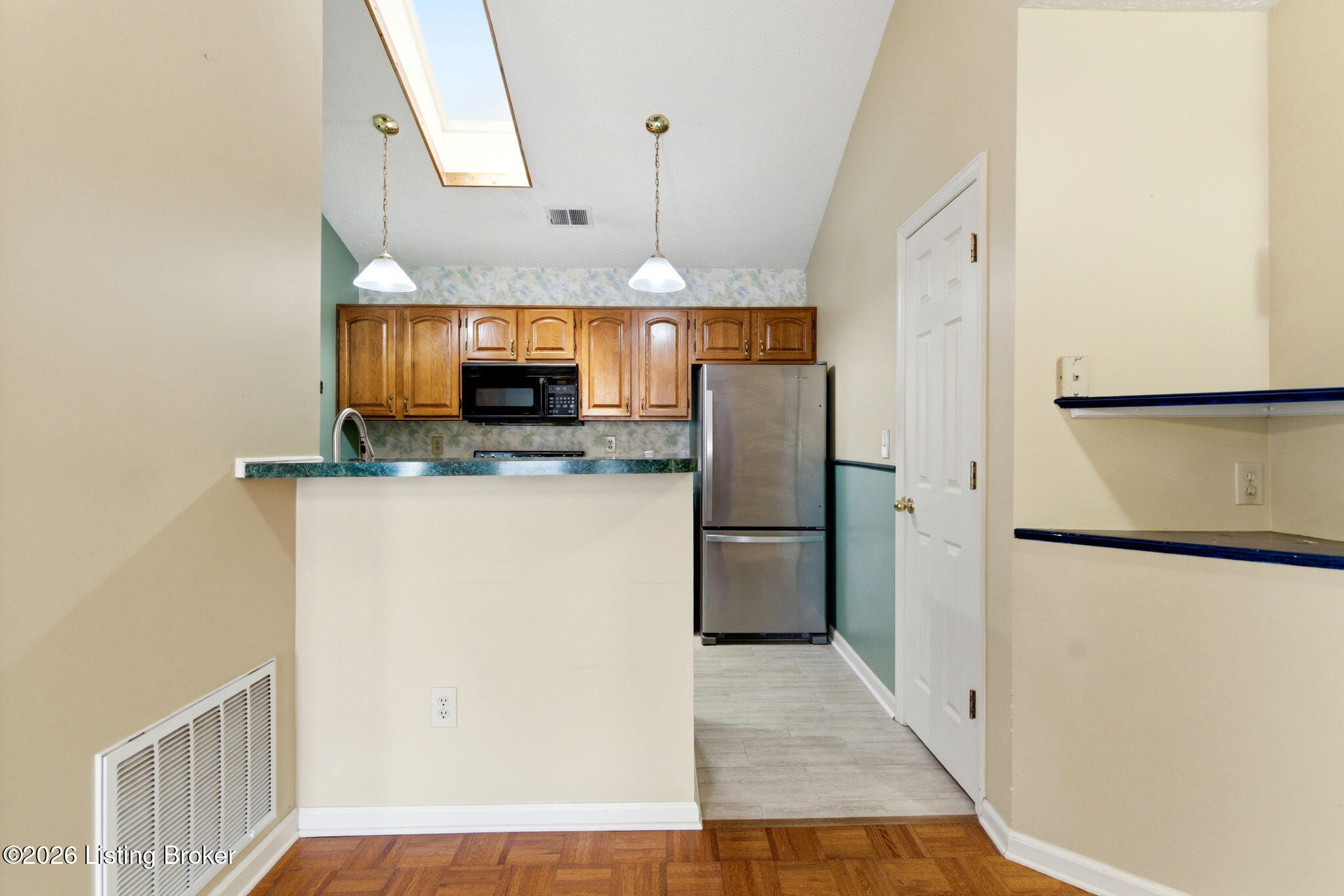 9119 Hampton Ridge Ct