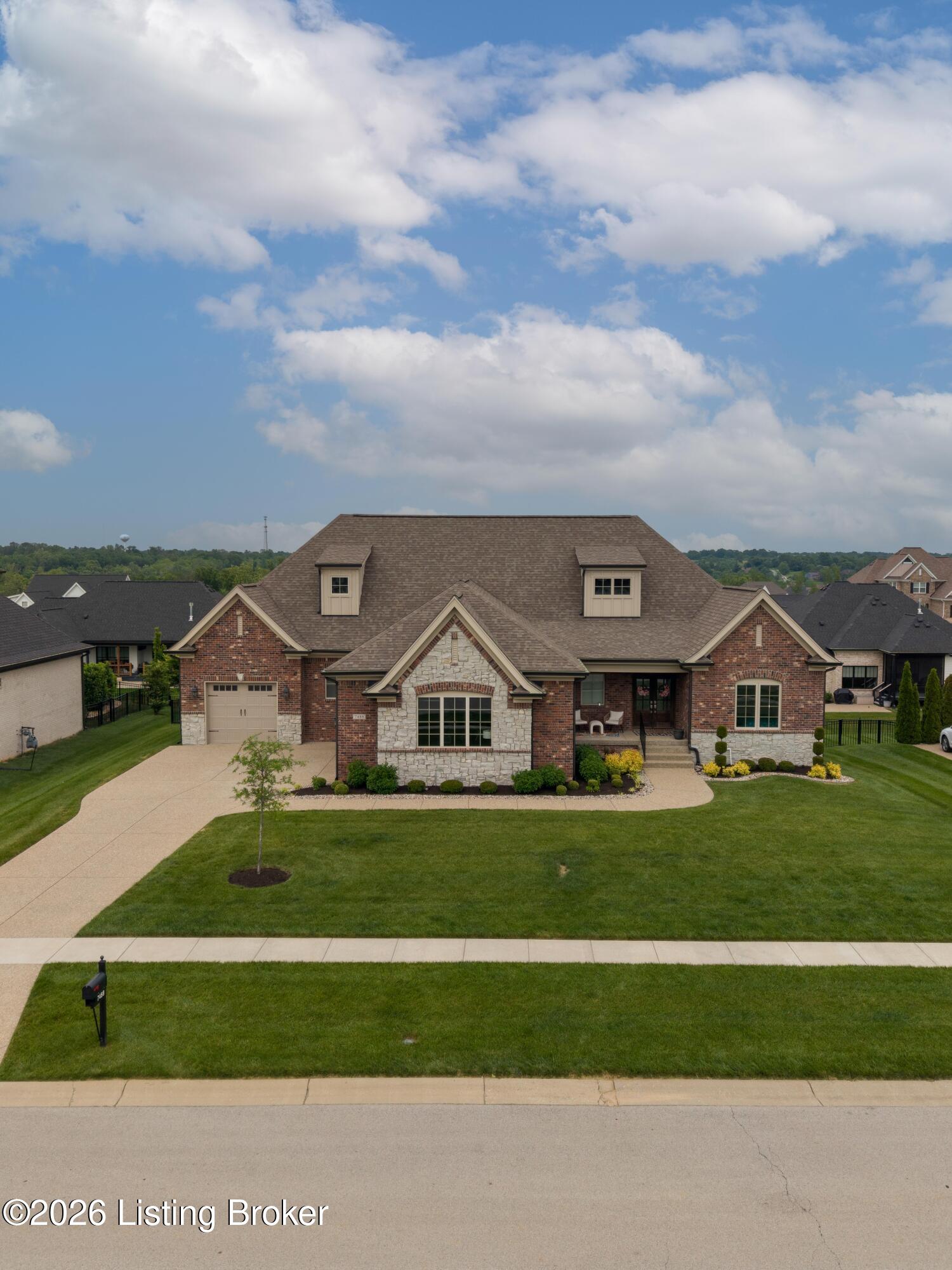 7488 Edith Way