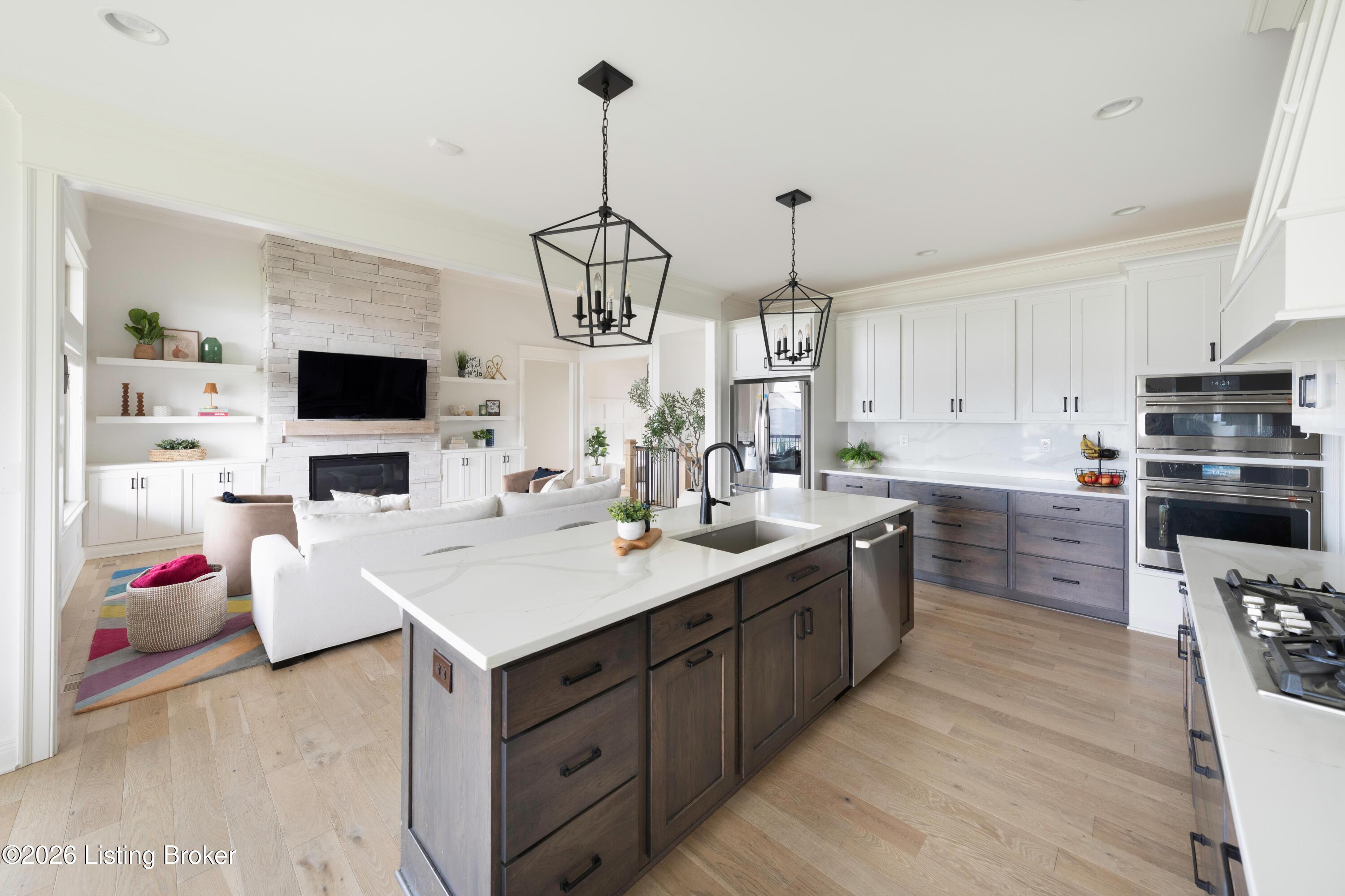 7488 Edith Way