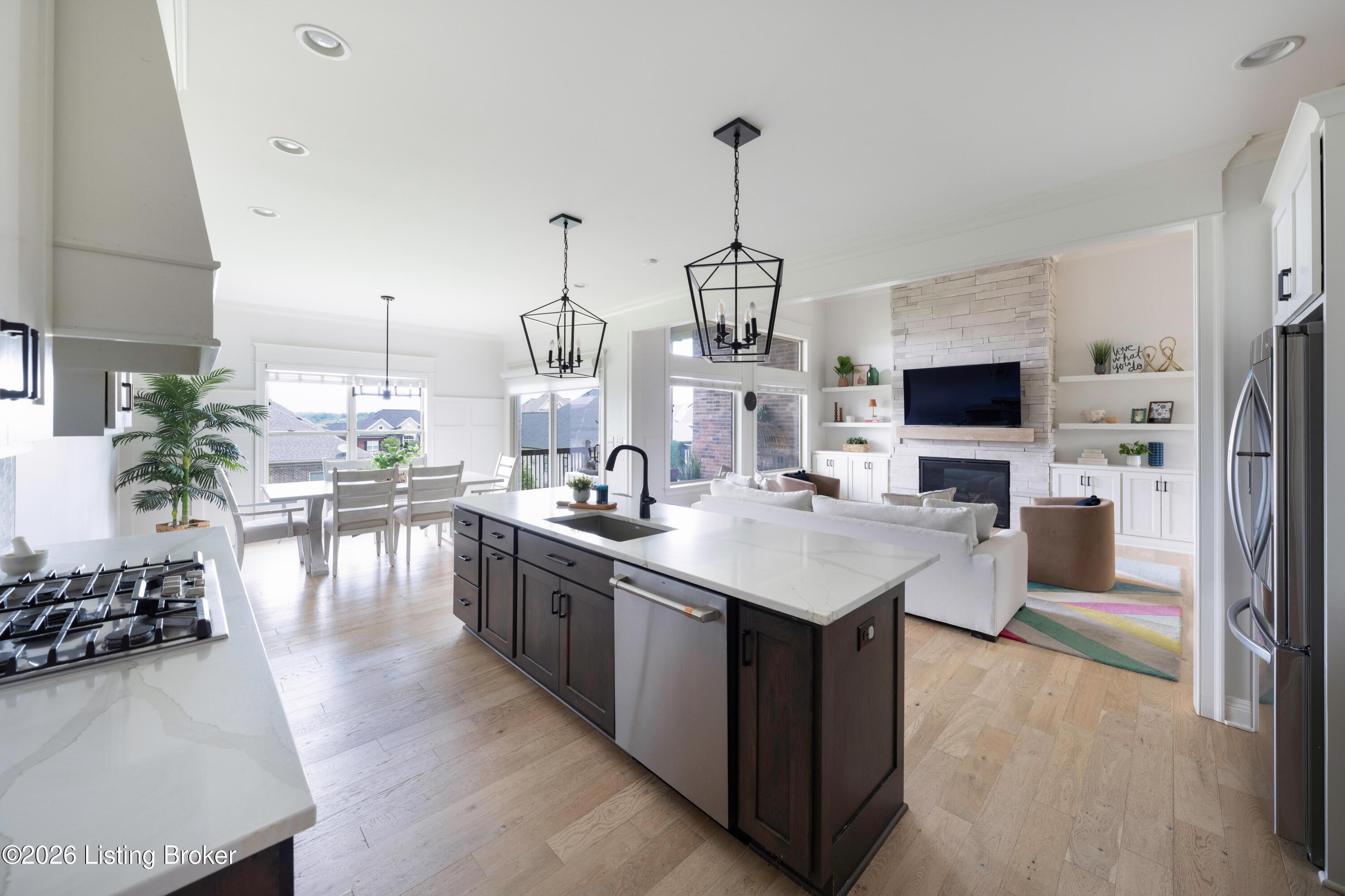 7488 Edith Way
