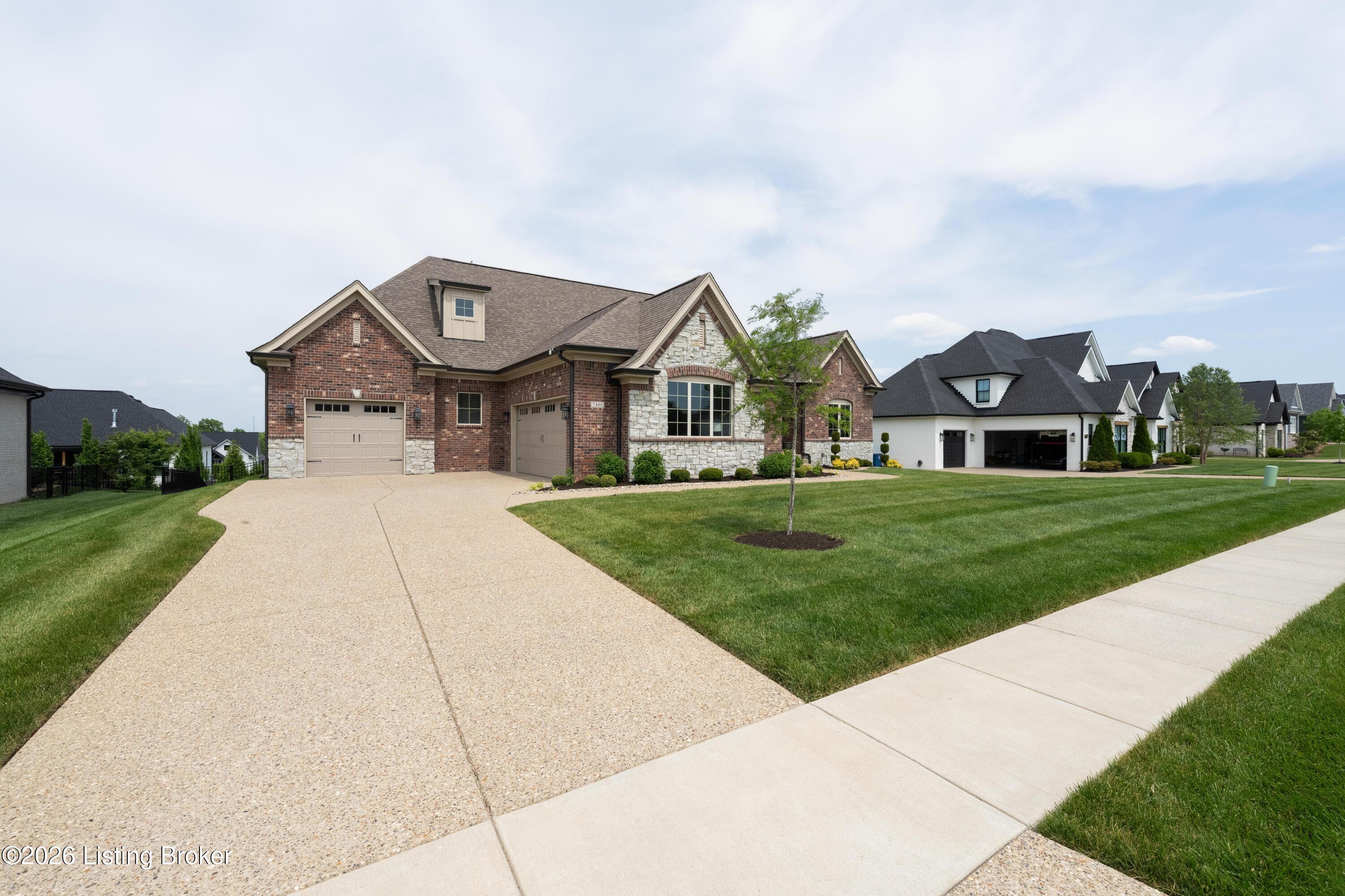 7488 Edith Way