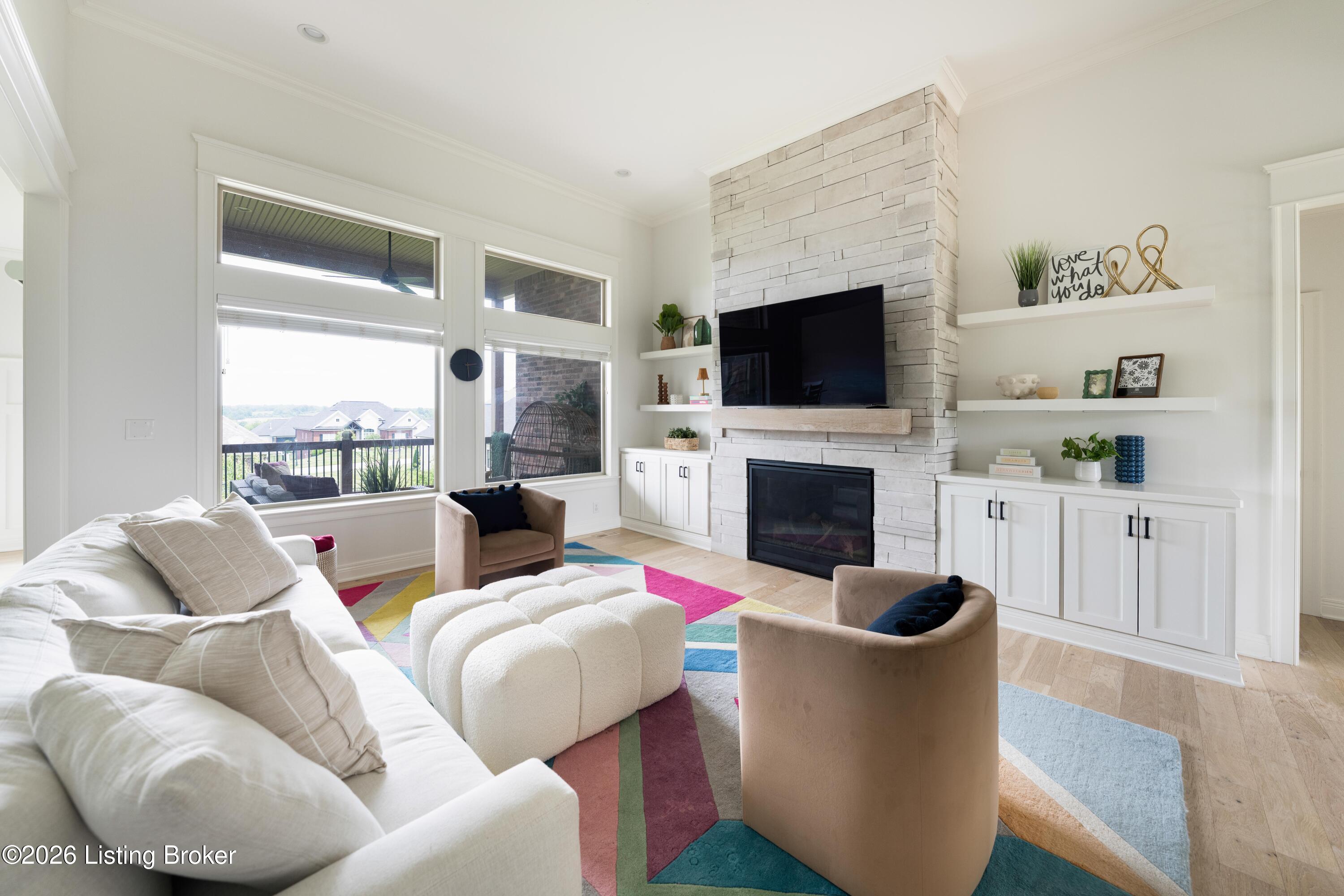 7488 Edith Way