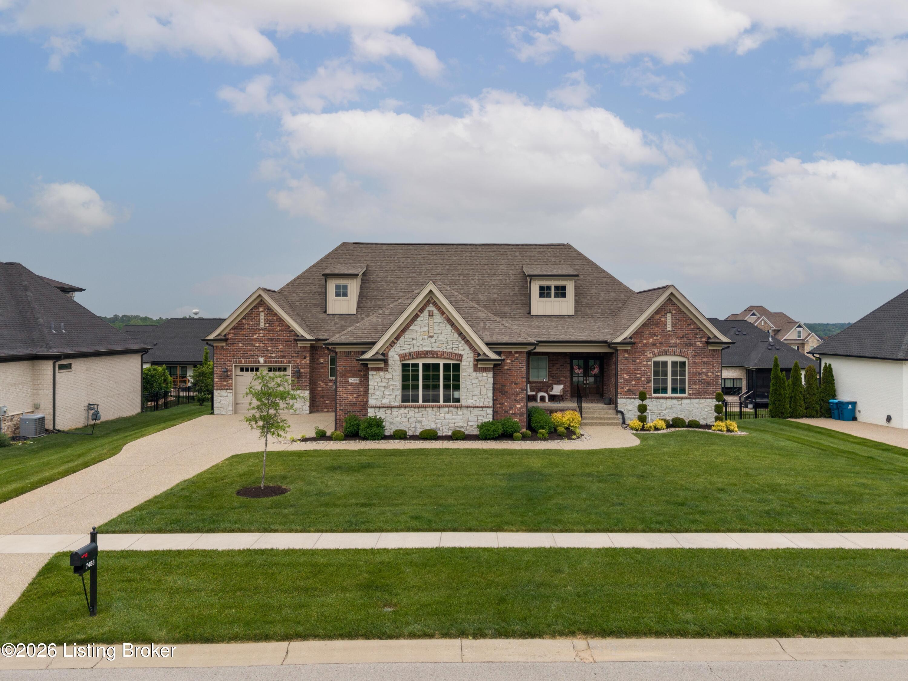 7488 Edith Way