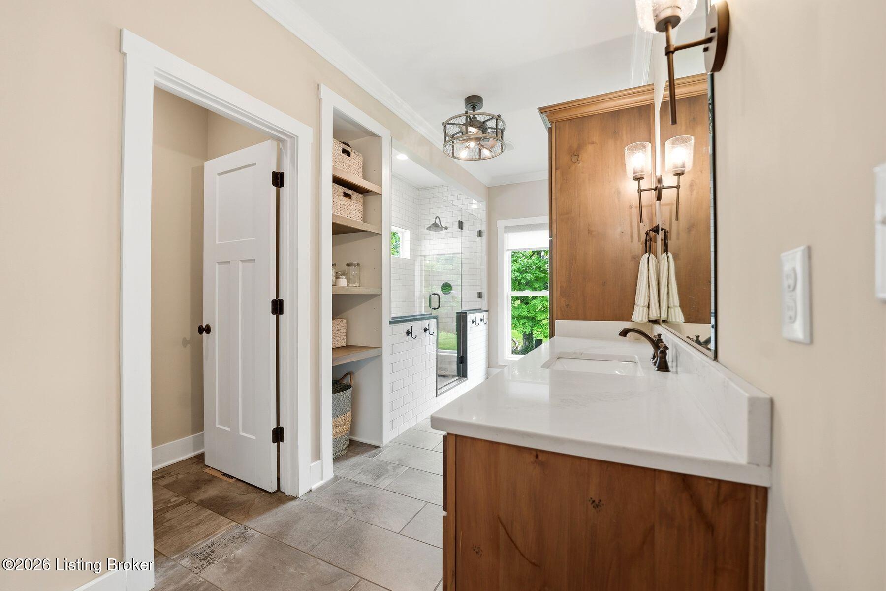 11204 Saddle Ridge Ct
