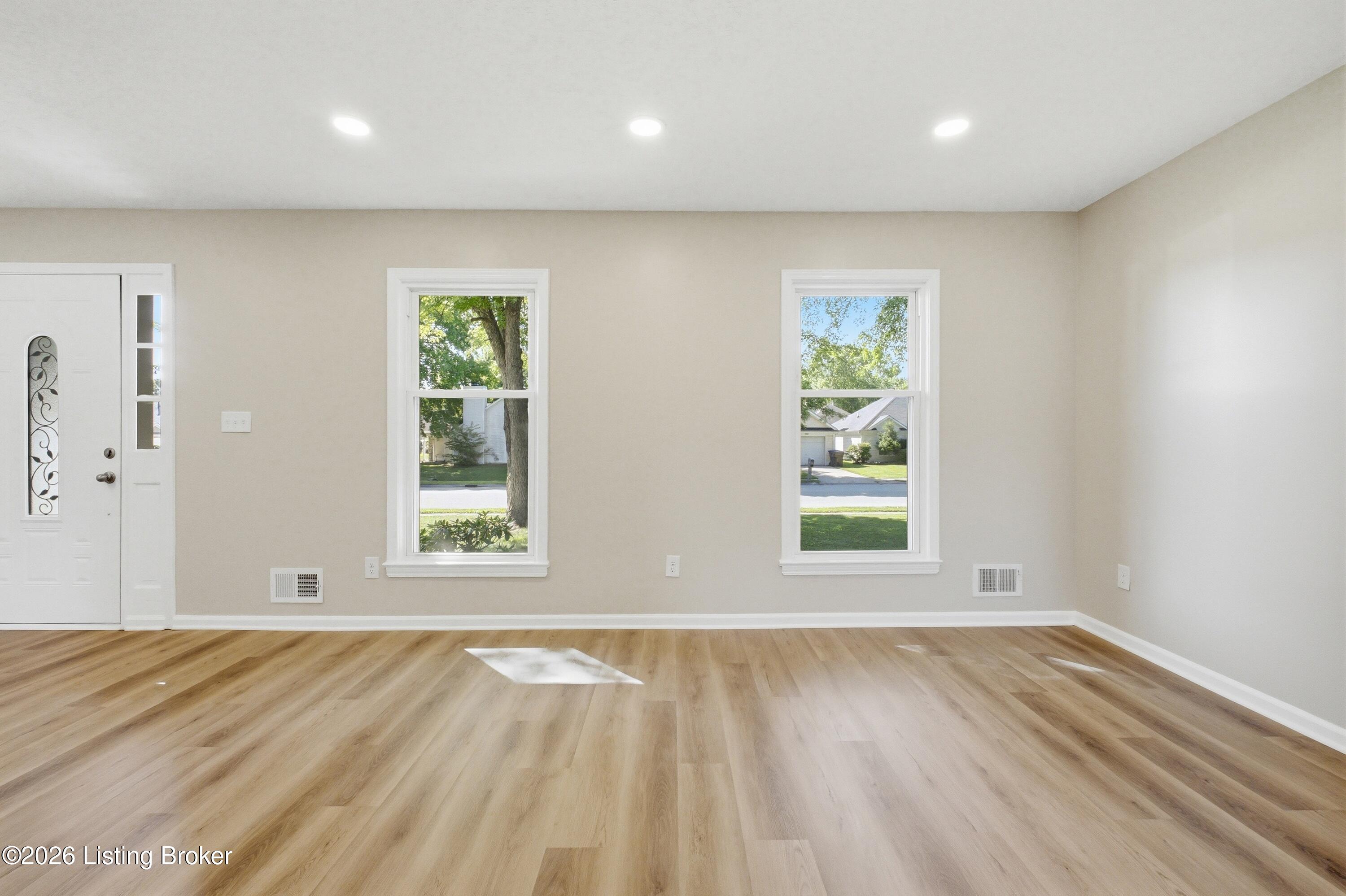 4767 Shenandoah Dr