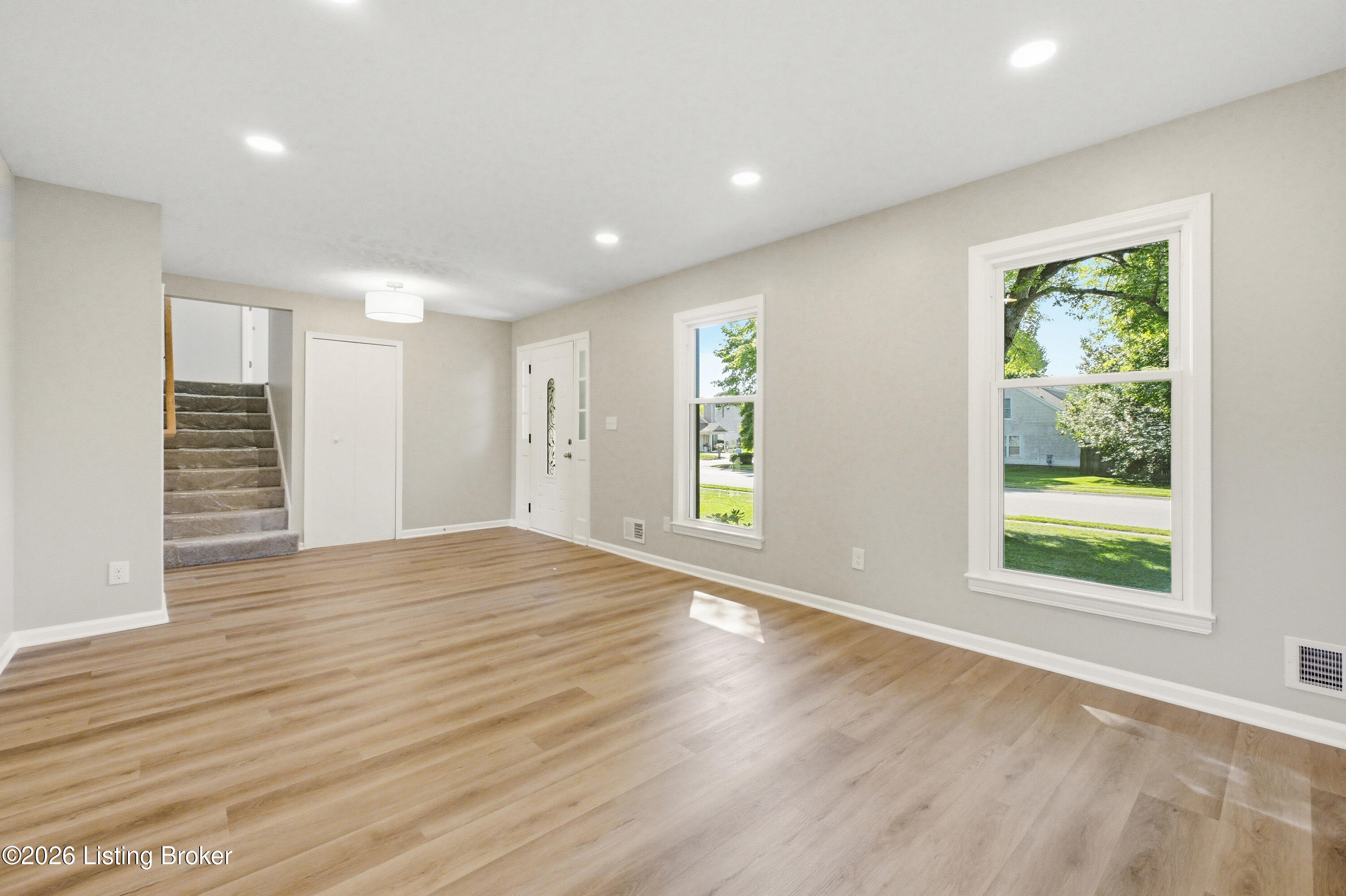 4767 Shenandoah Dr