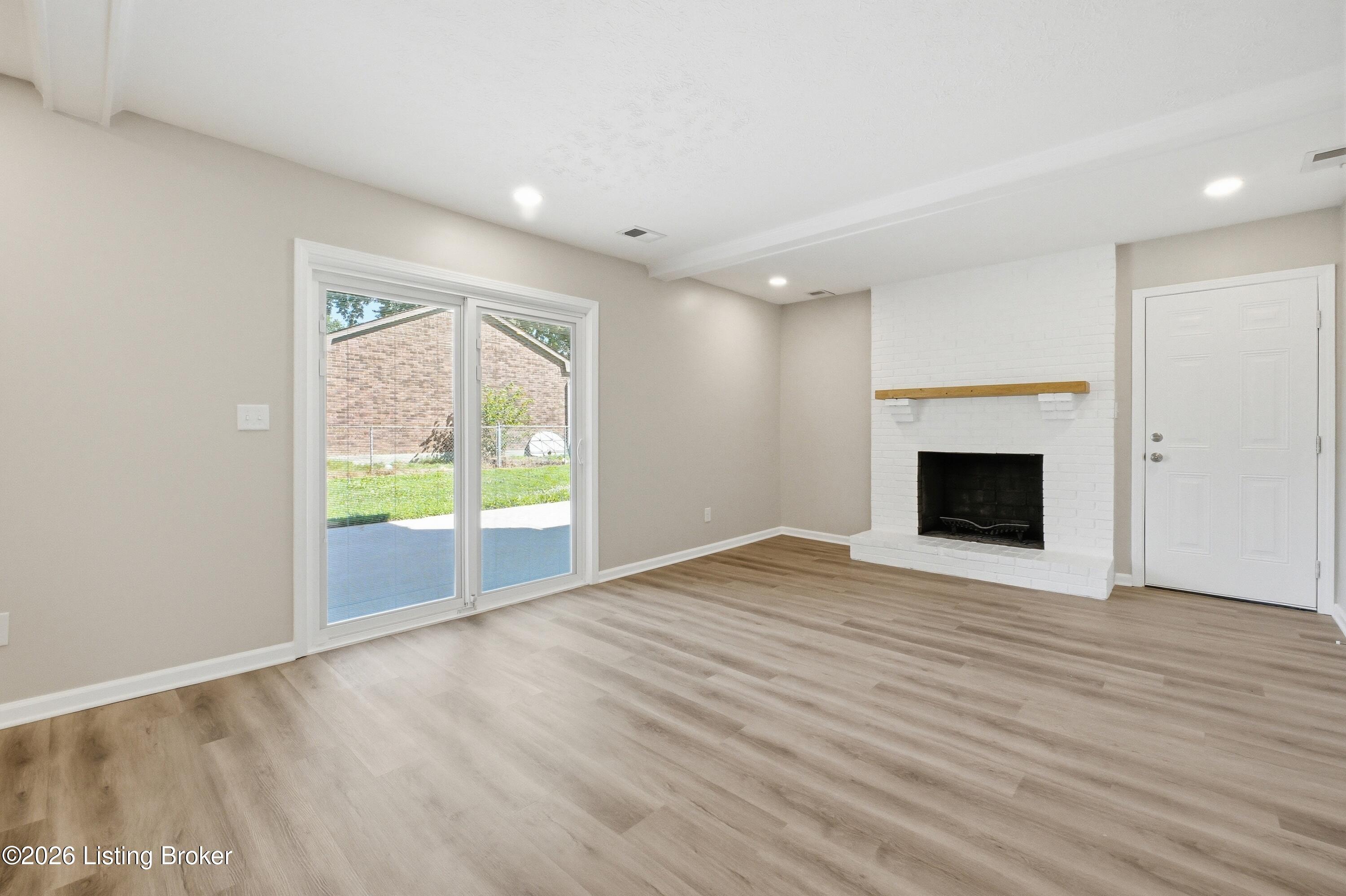 4767 Shenandoah Dr