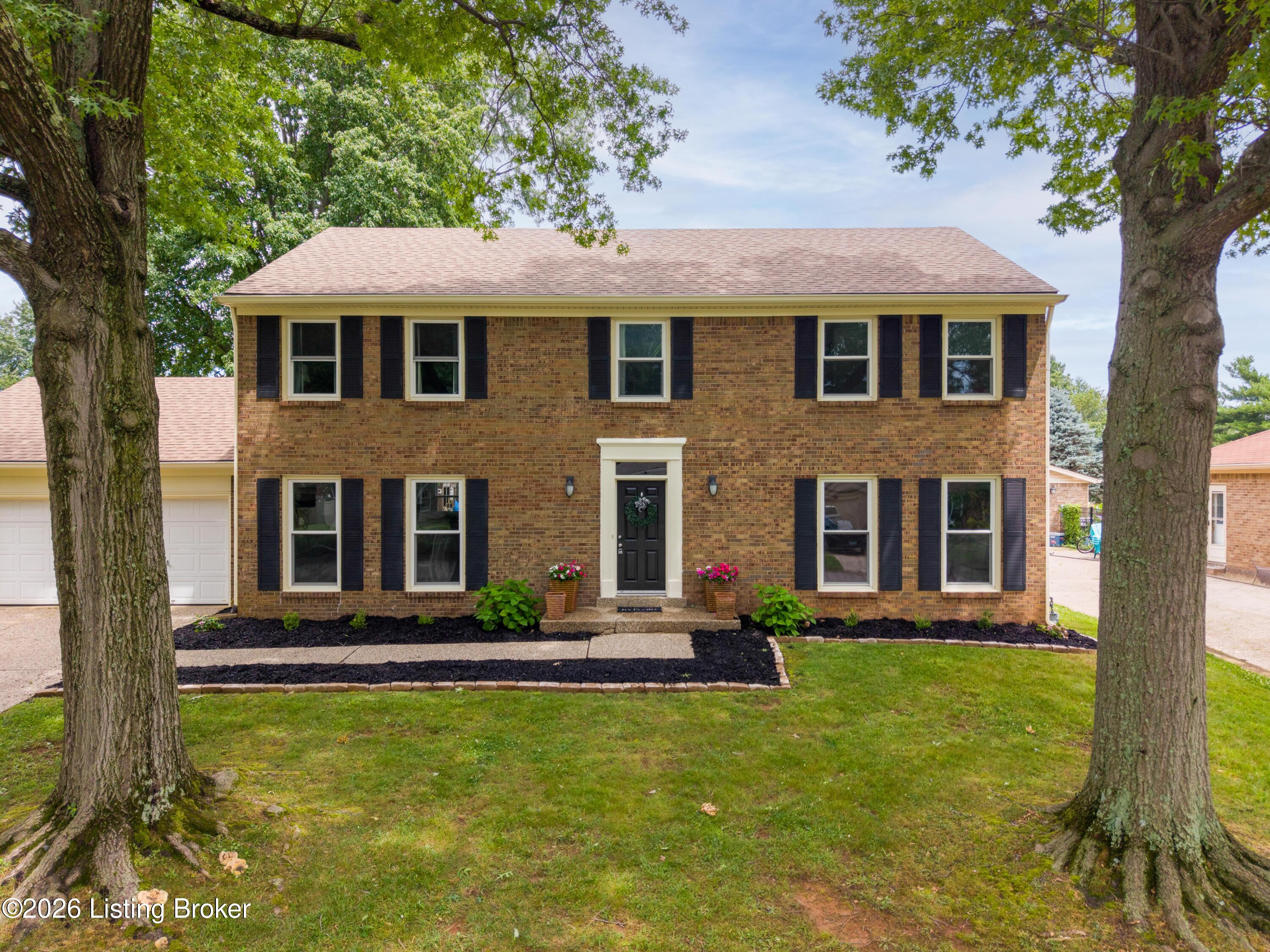 9003 Blossom Ln