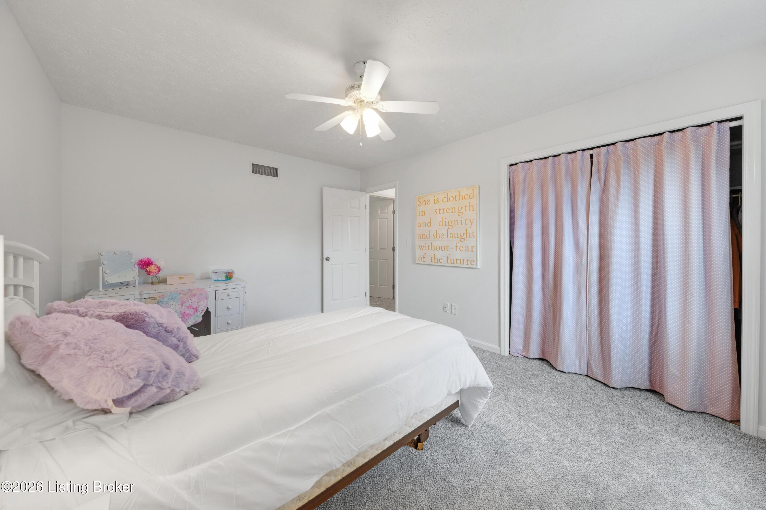 9003 Blossom Ln