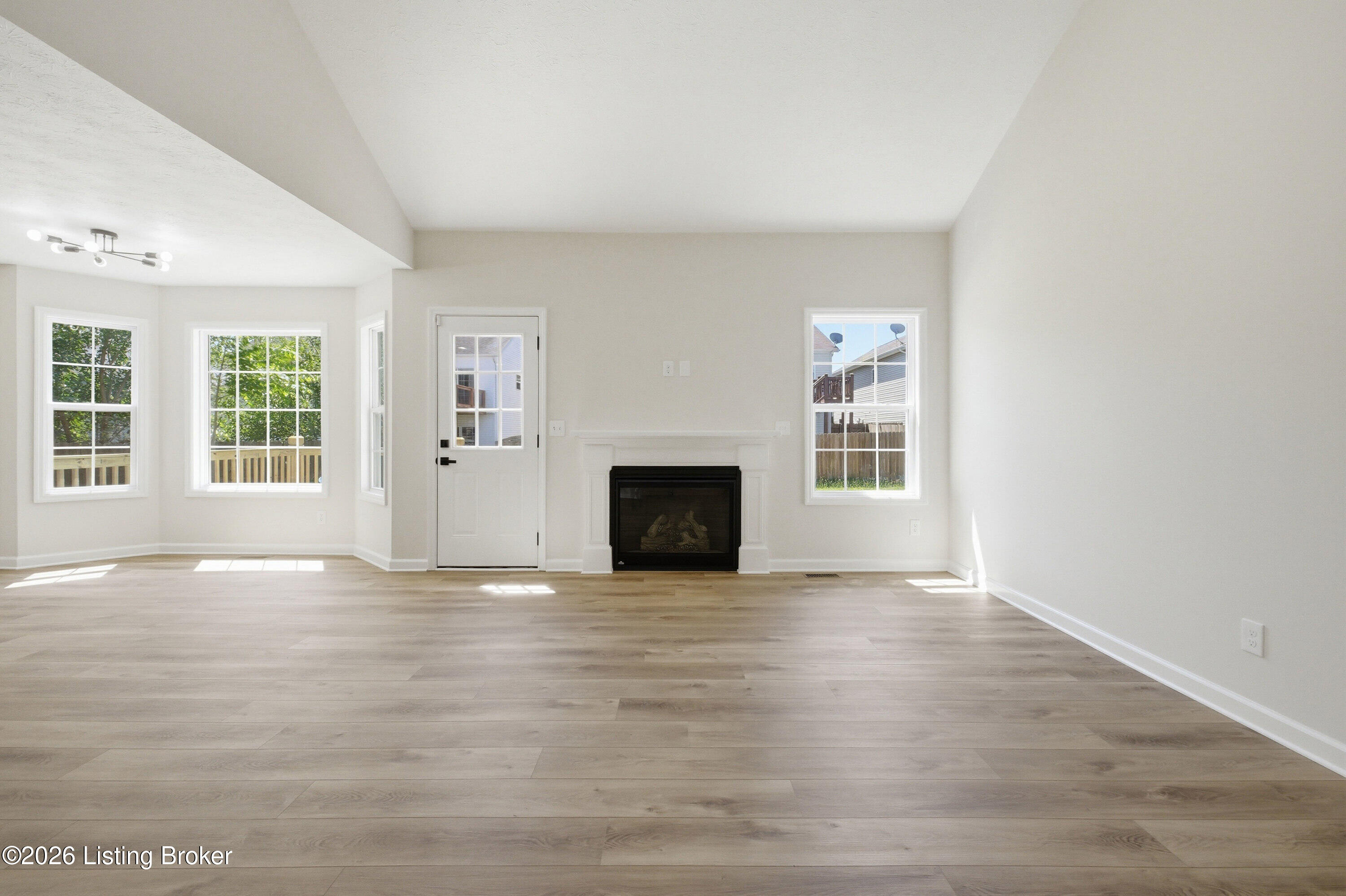 12312 Bristol Bay Pl