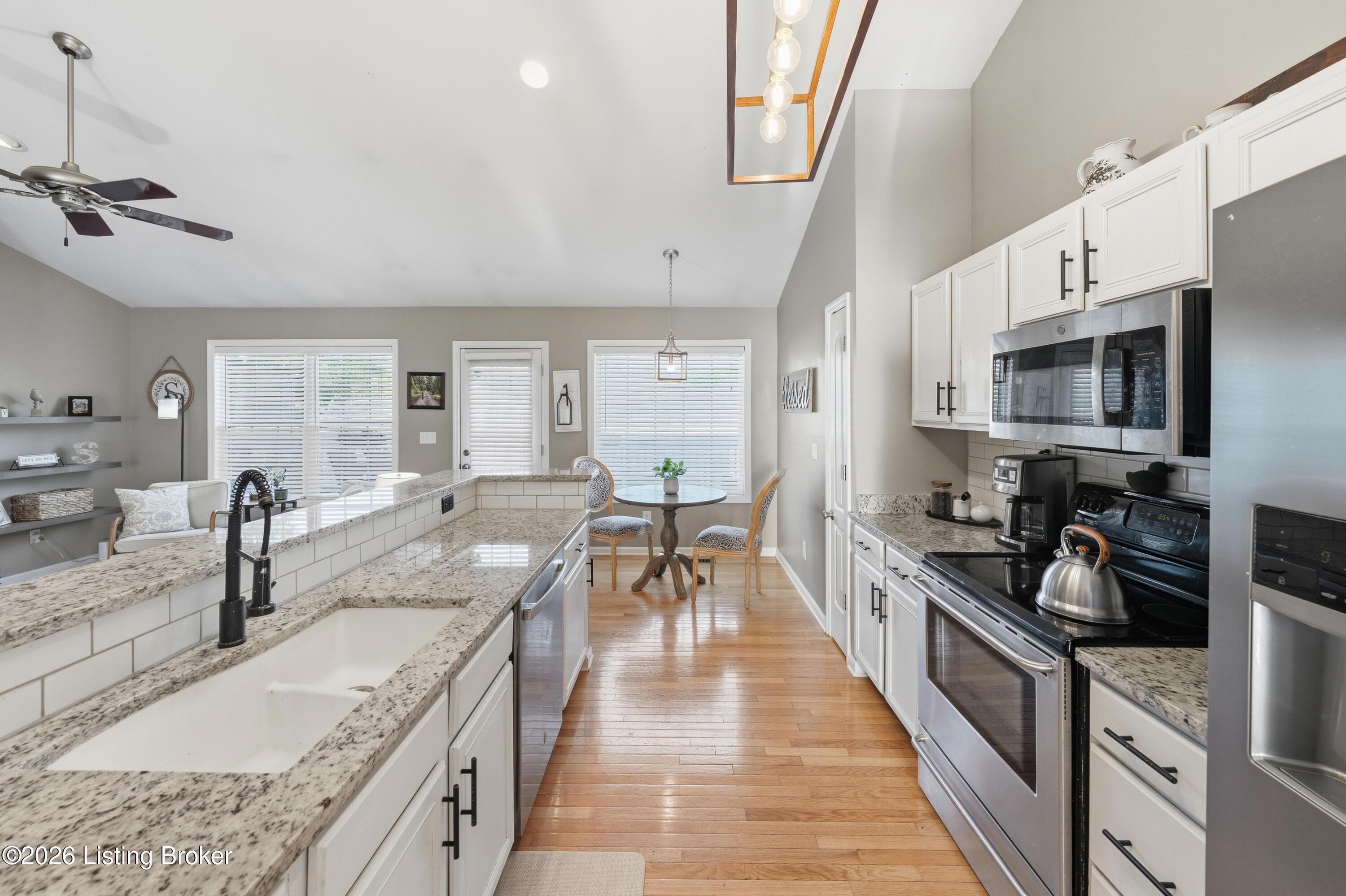 10702 Copper Ridge Dr