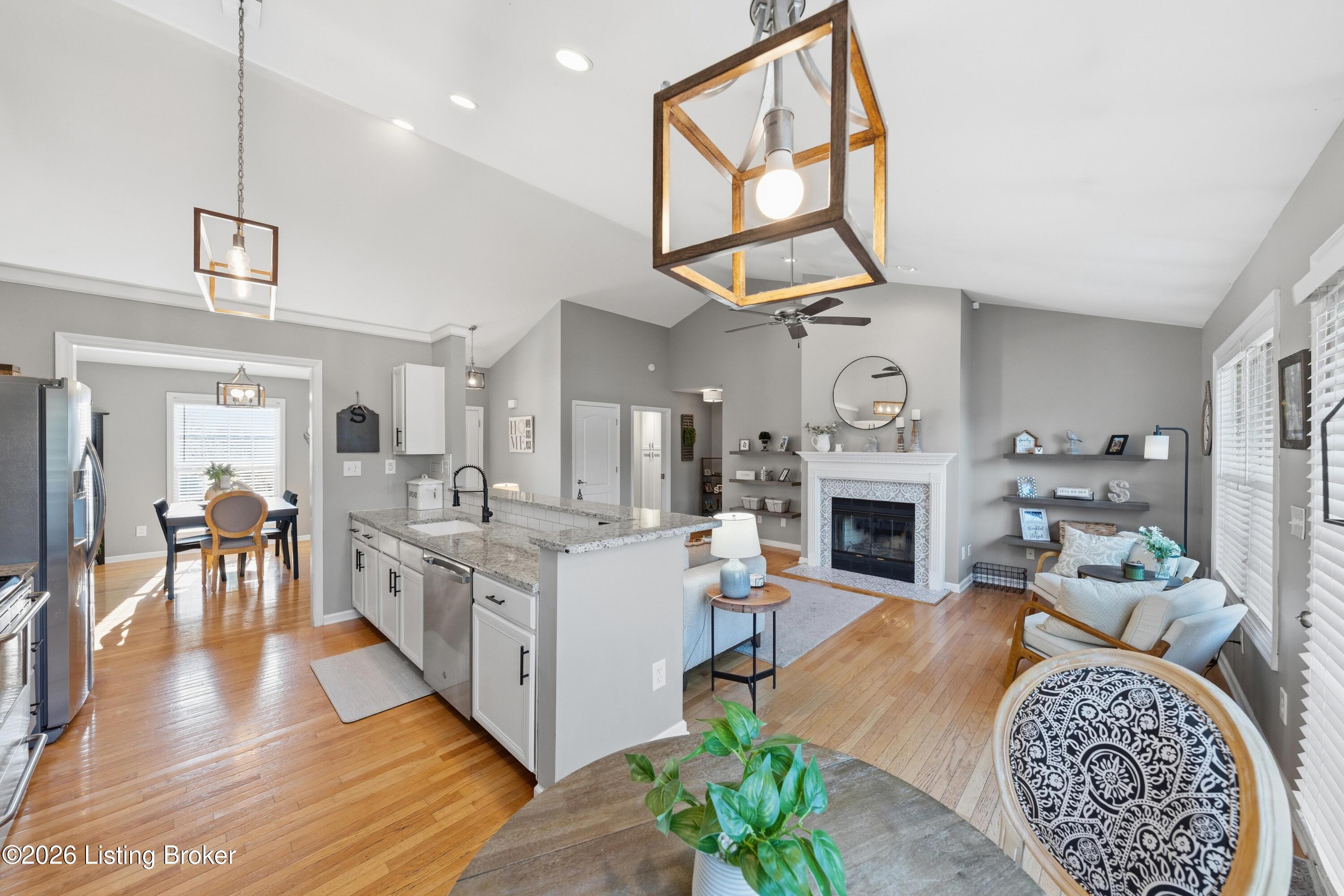 10702 Copper Ridge Dr