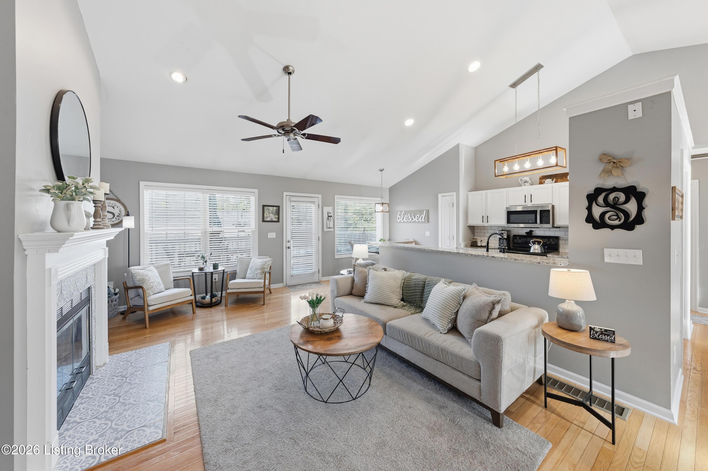 10702 Copper Ridge Dr