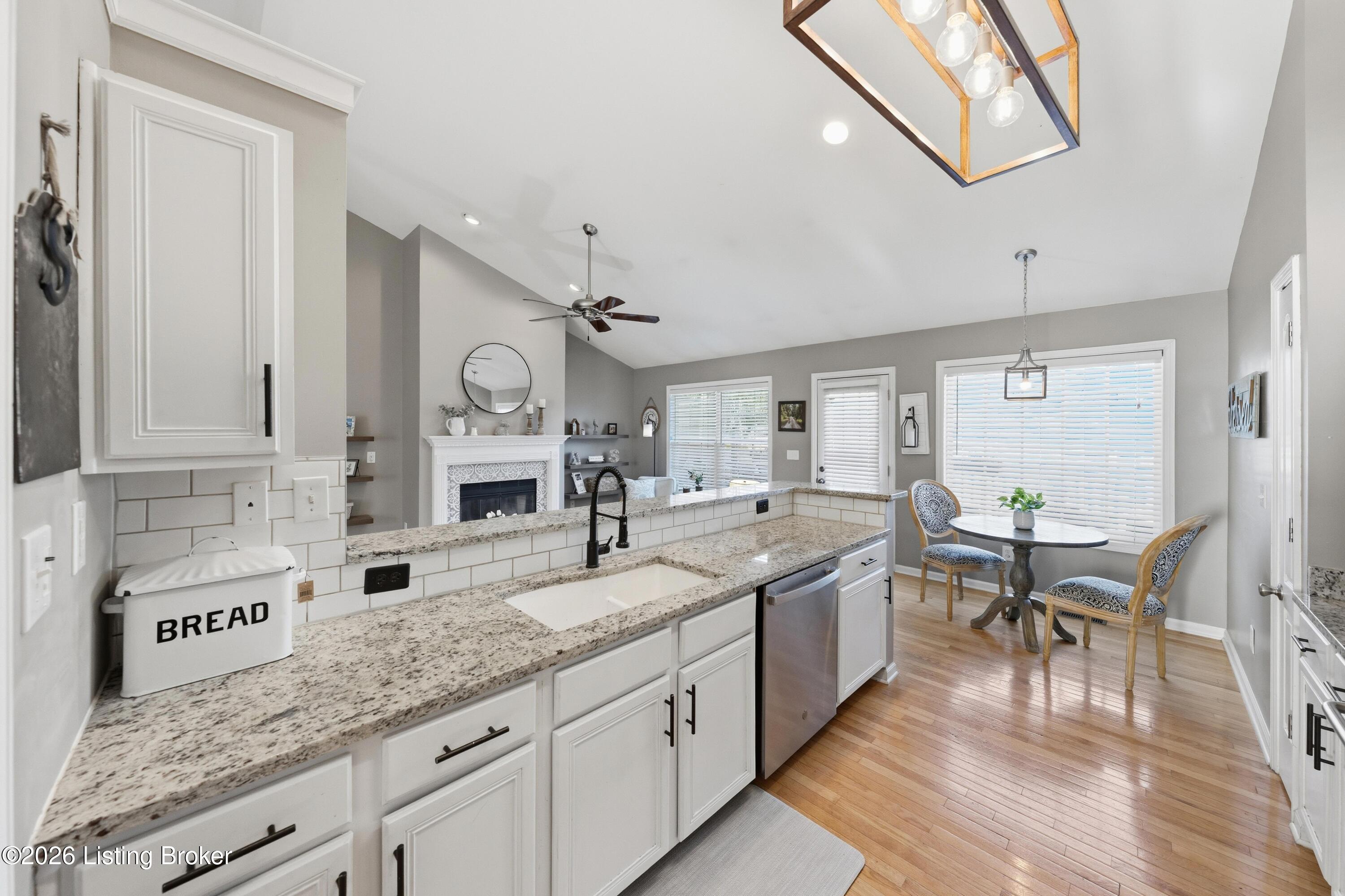 10702 Copper Ridge Dr