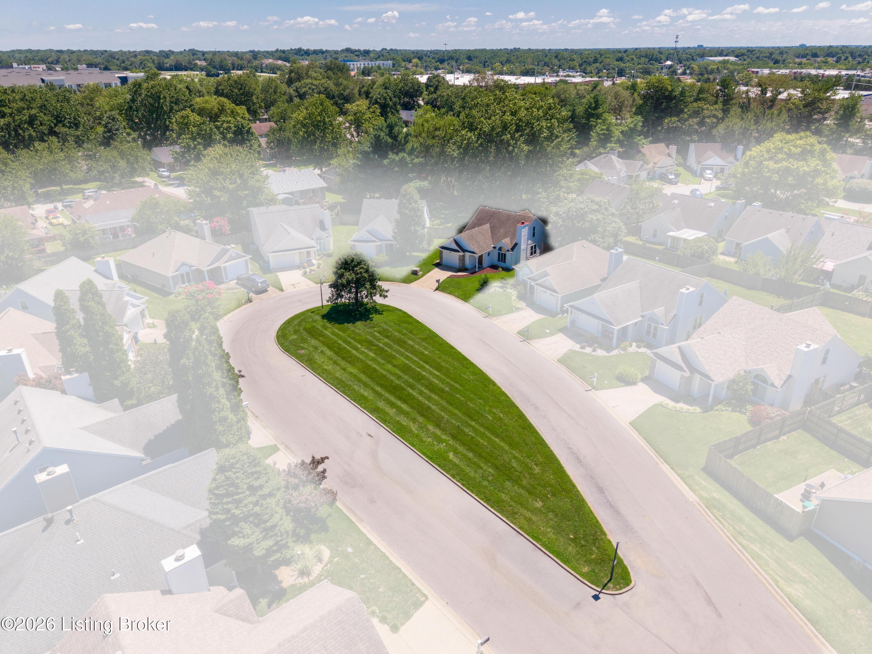 4104 Bay Pointe Dr