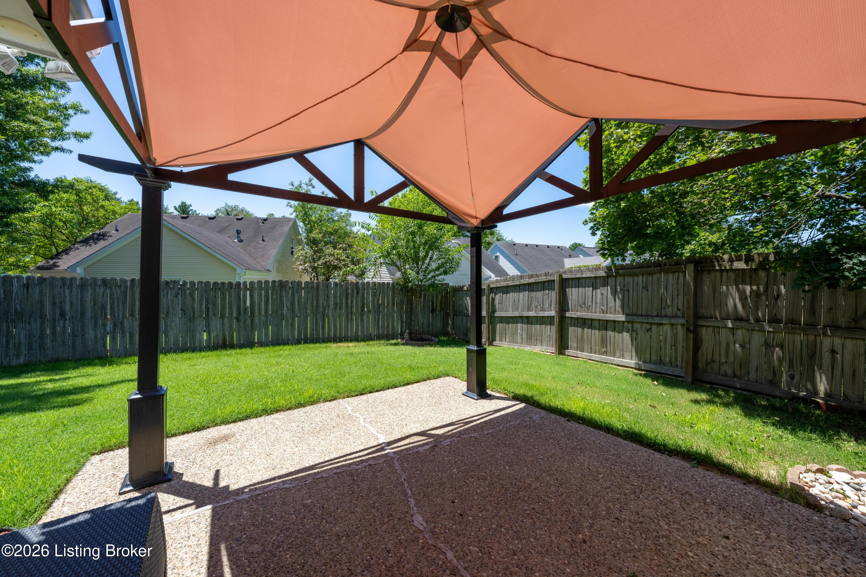 4104 Bay Pointe Dr