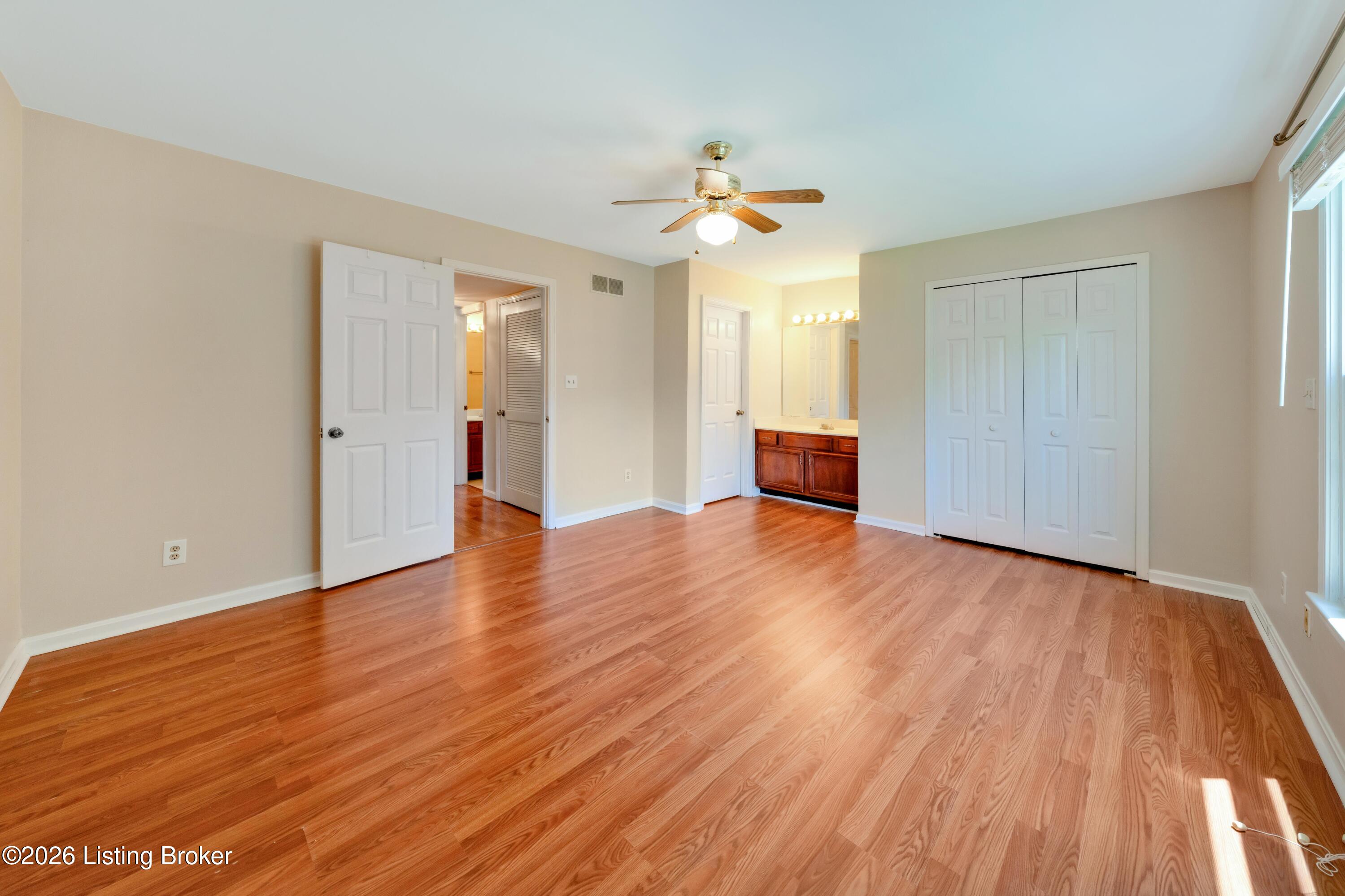 4104 Bay Pointe Dr